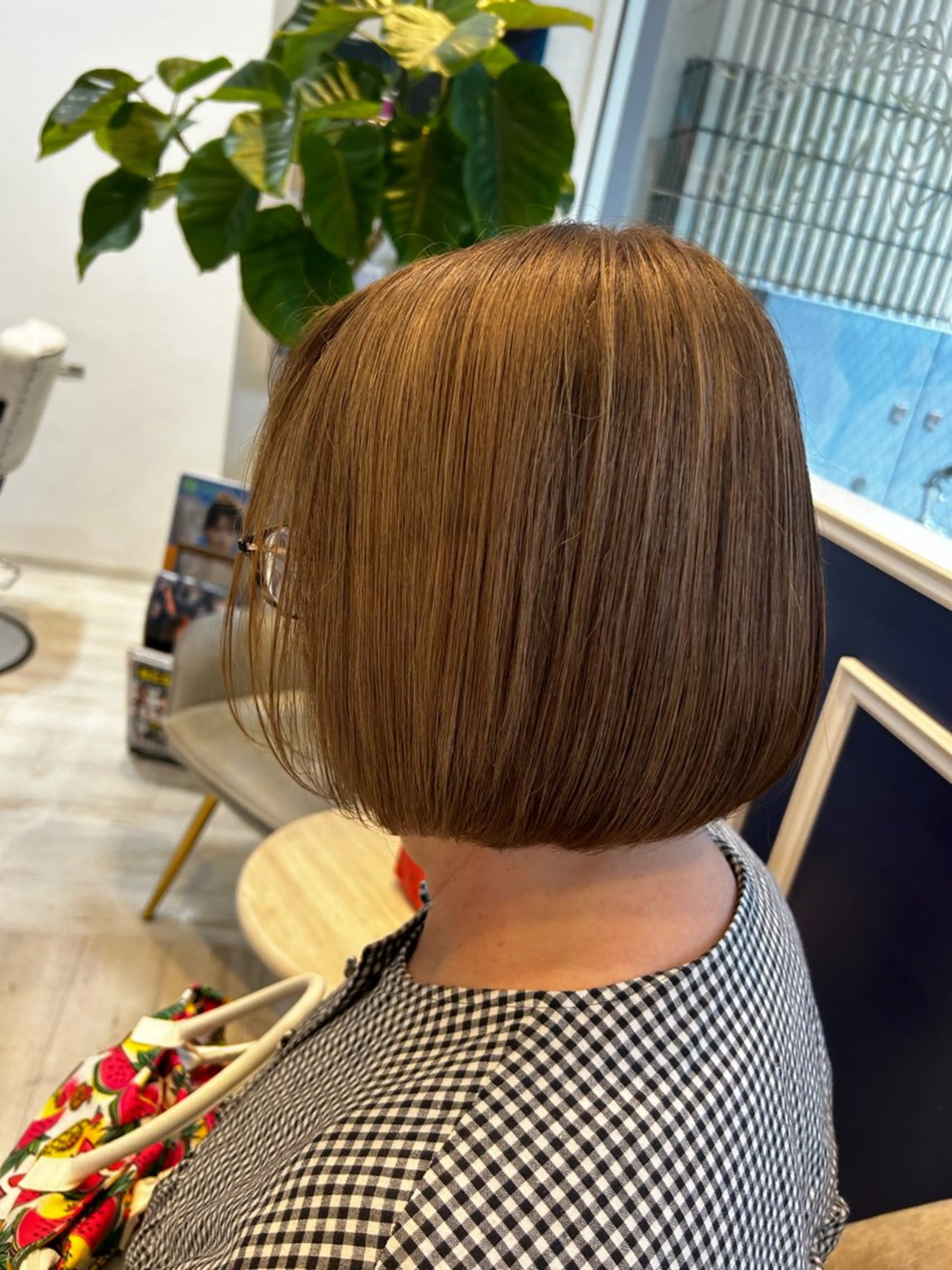 ミディアム 逢坂 拓巳のヘアスタイル