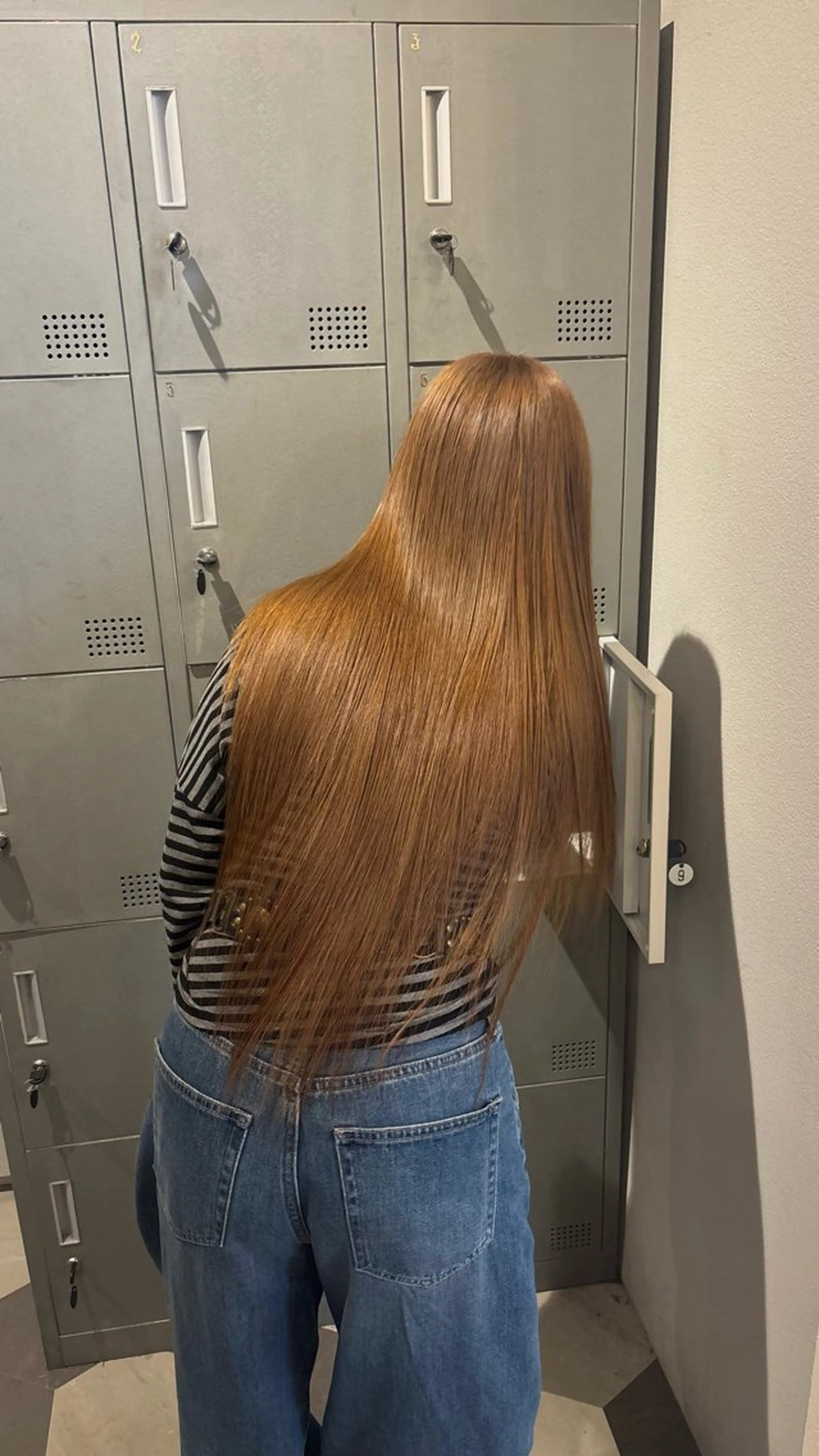 ロング Nina Chikaのヘアスタイル