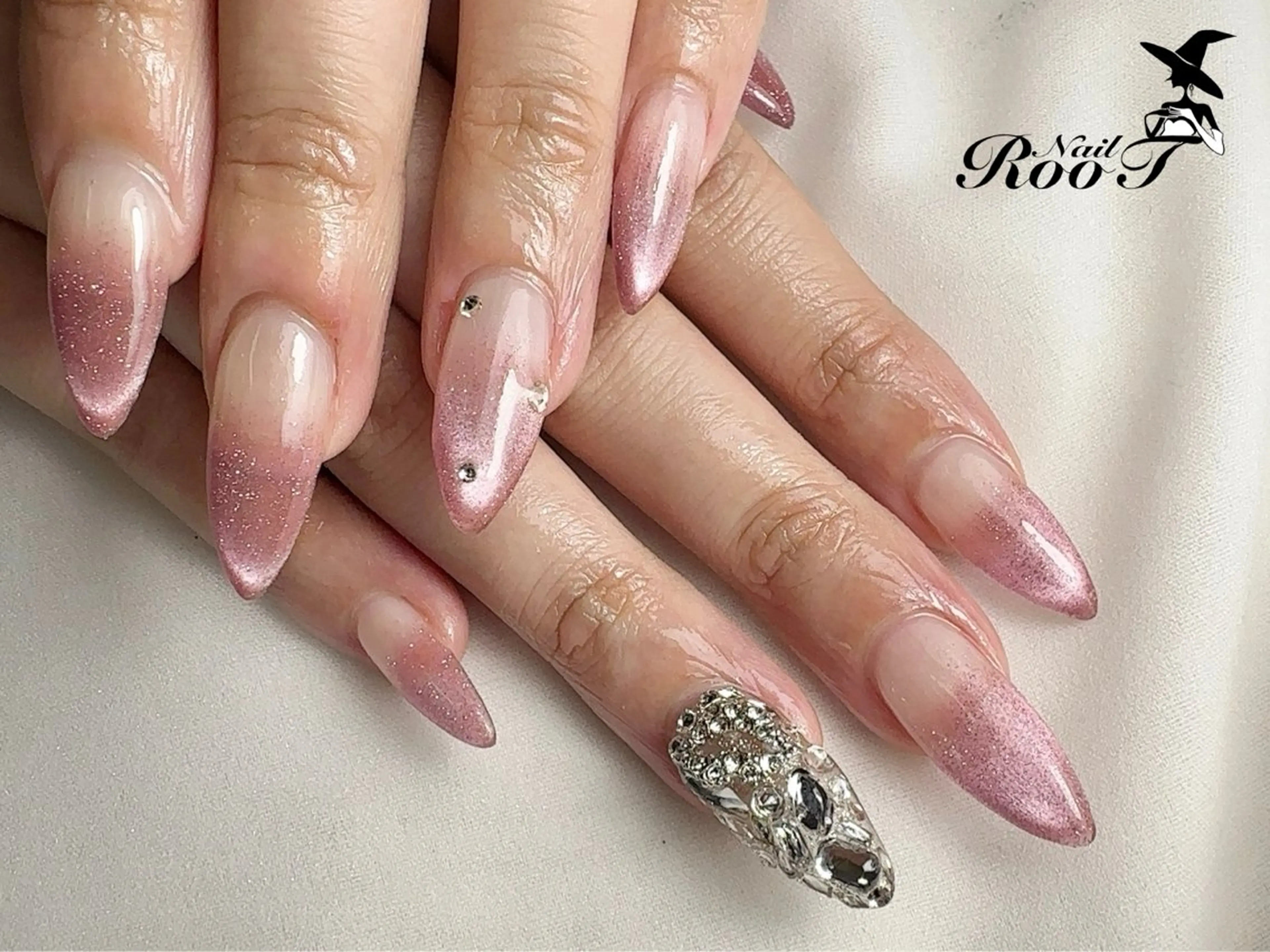 ネイル フラッシュネイル ハンドネイル RooT Nailのネイルデザイン