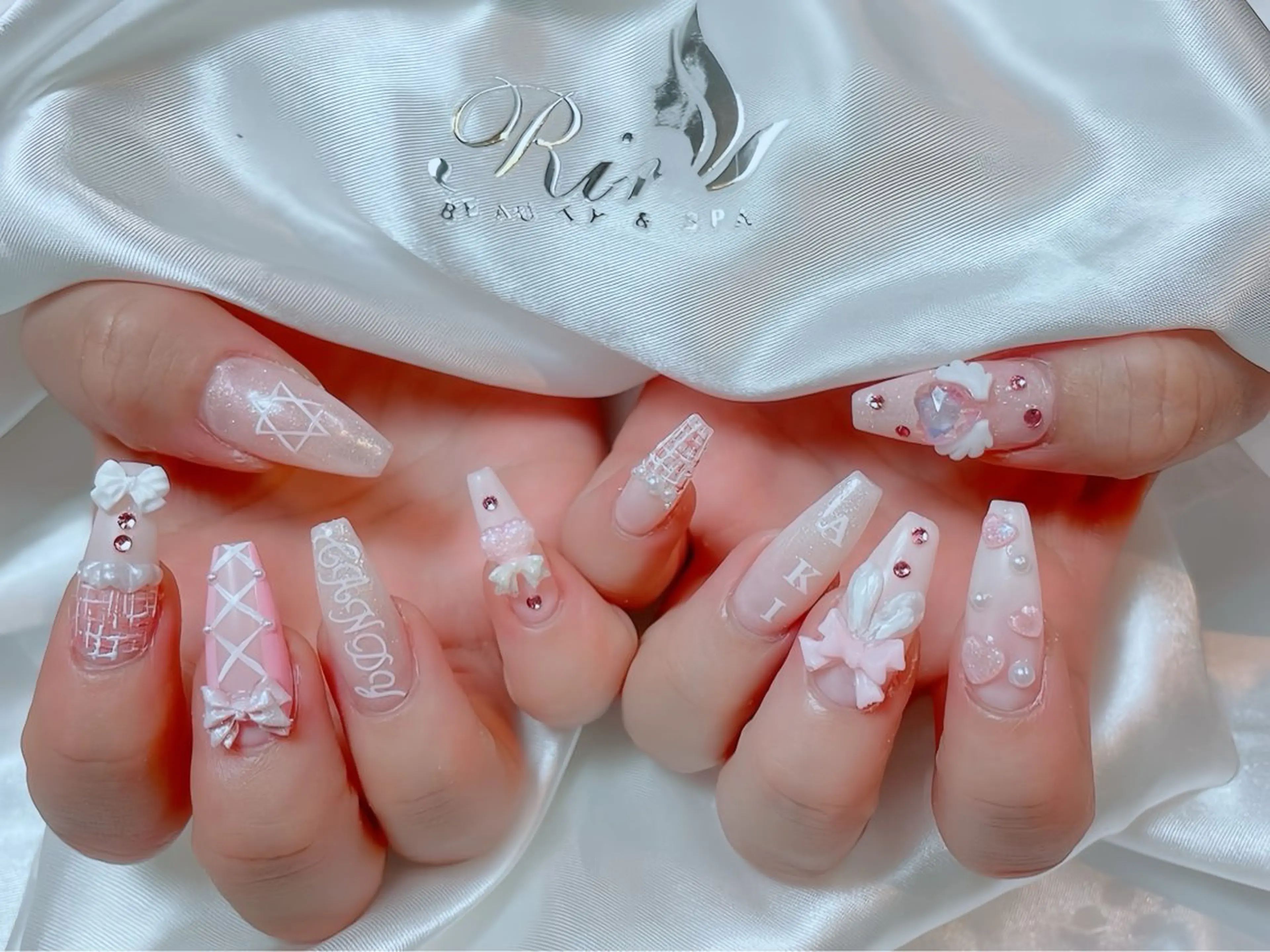 メンズ ネイル べっ甲ネイル チークネイル フラッシュネイル フラワーネイル フットネイル ハンドネイル Rin Nail Shinokuboのネイルデザイン