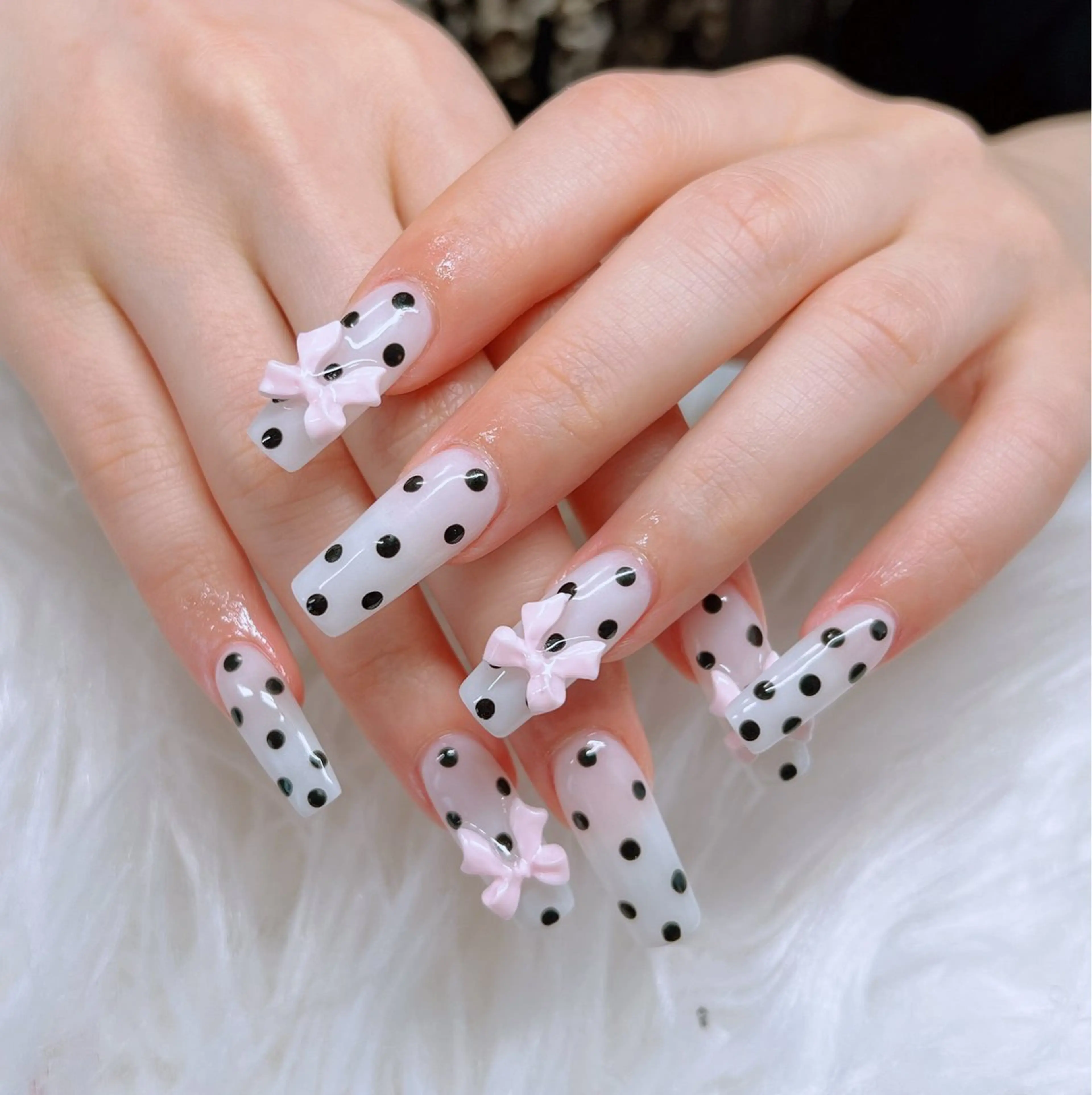 ミディアム ハンドネイル Lee _nailのネイルデザイン