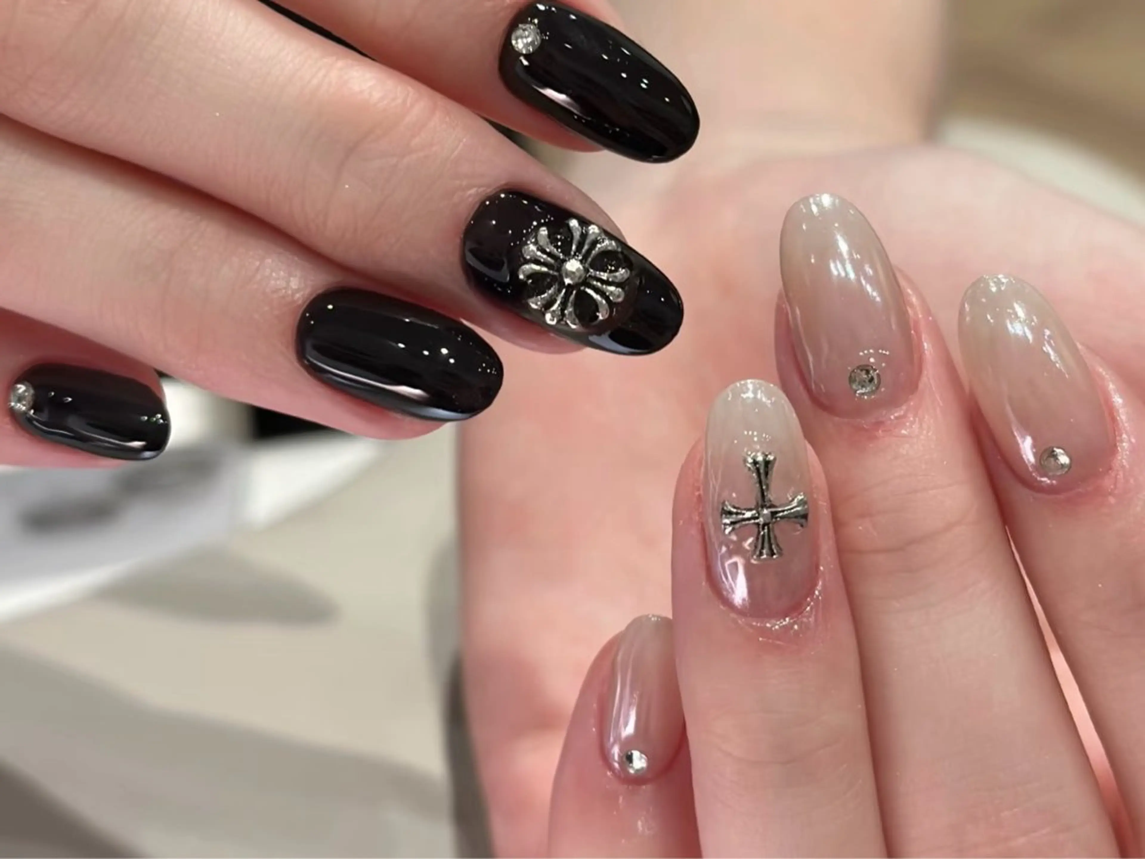 ネイル オーロラネイル チークネイル フレンチネイル ジェルネイル ガラスフレンチ ハンドネイル Nail Jolieのネイルデザイン