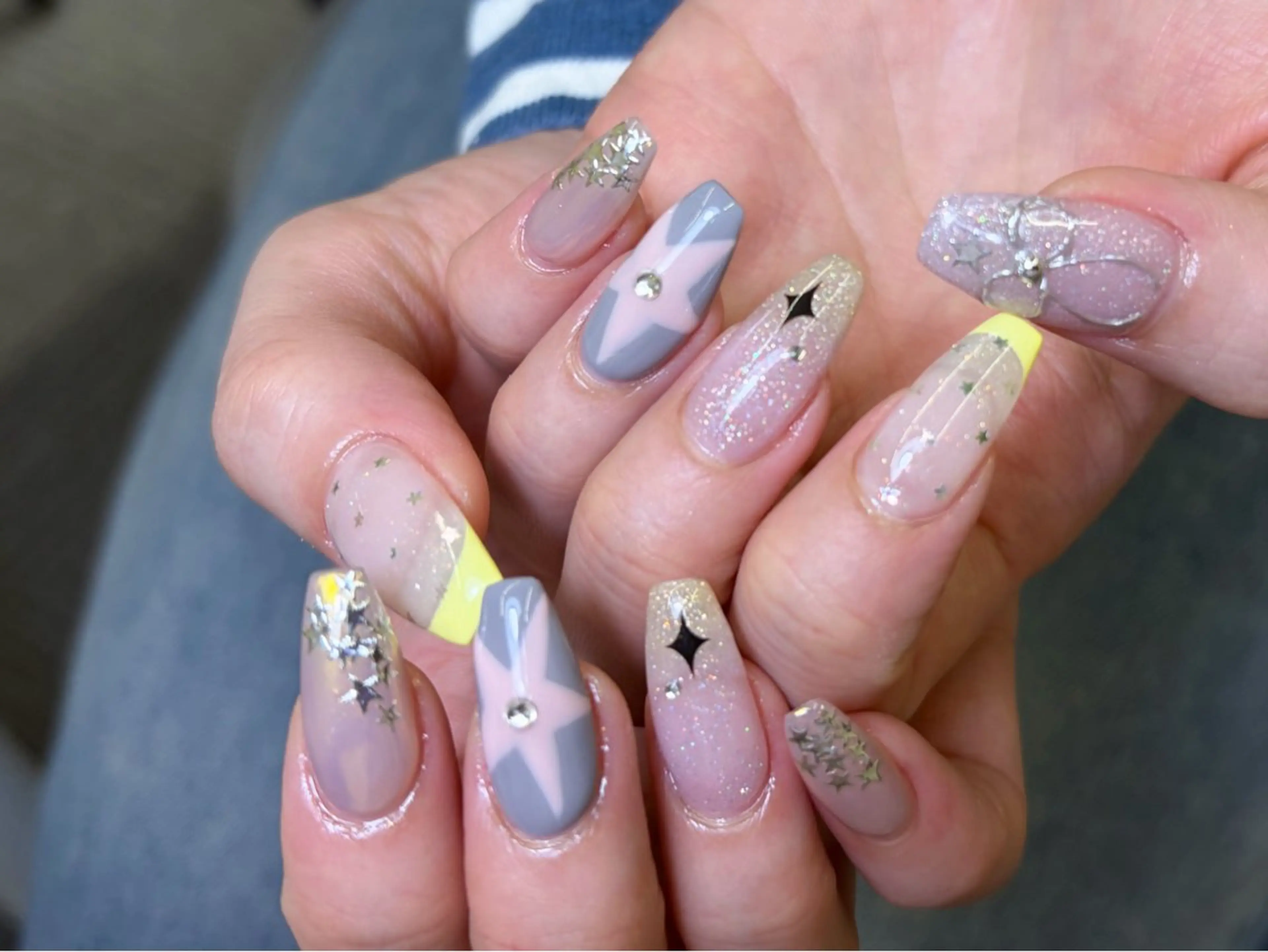 ネイル オーロラネイル 長さ出し フレンチネイル ジェルネイル ガラスフレンチ ハンドネイル Rela・S NAILのネイルデザイン