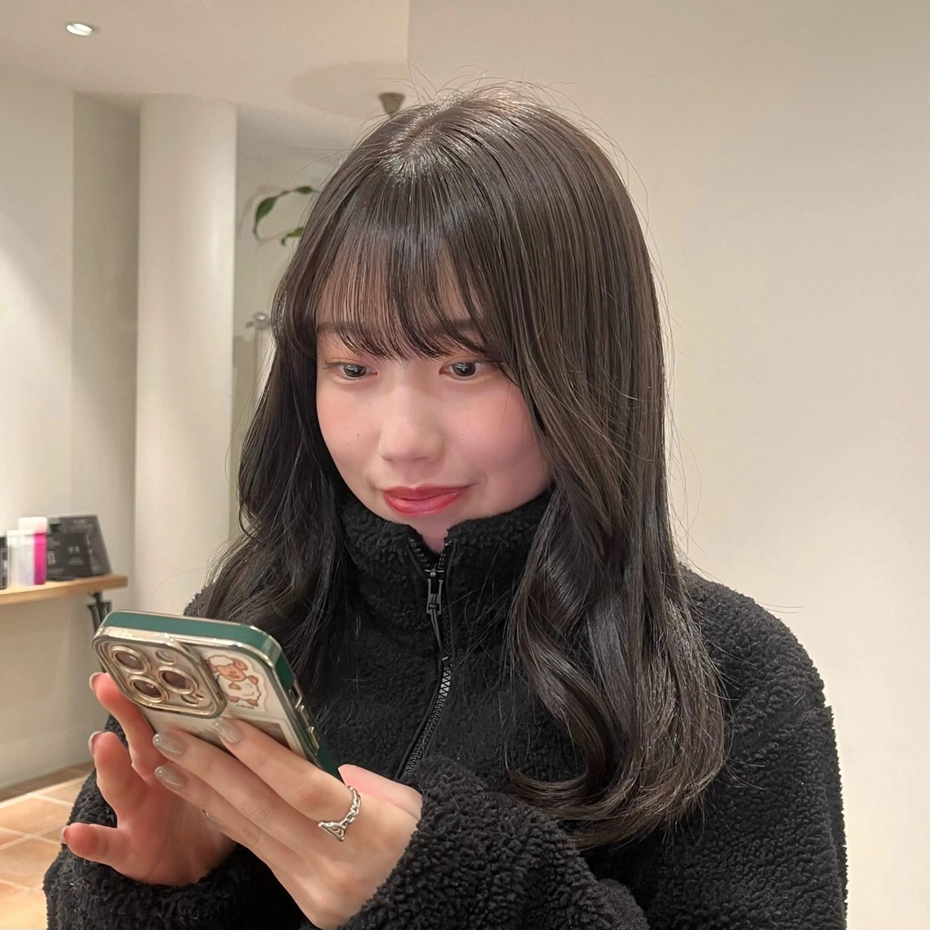 セミロング カラー グレージュ ヘアカラー トリートメント るな/暖色、 ベージュカラー🎀のヘアスタイル