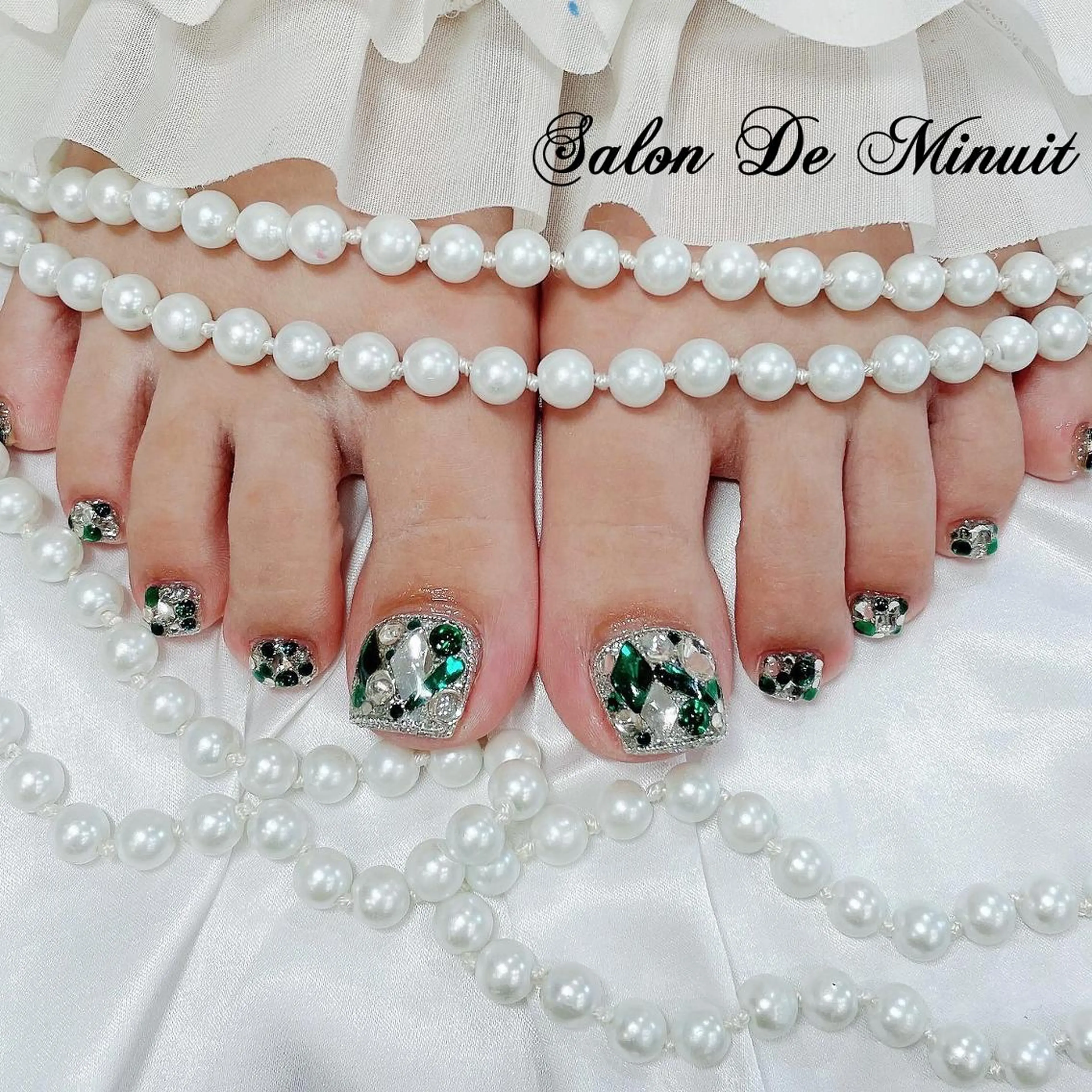 🎀【フット】150分つけ放題8980円（持ち込みデザイン) （大きいパーツ/ストーンのせ放題ok）🎀の写真