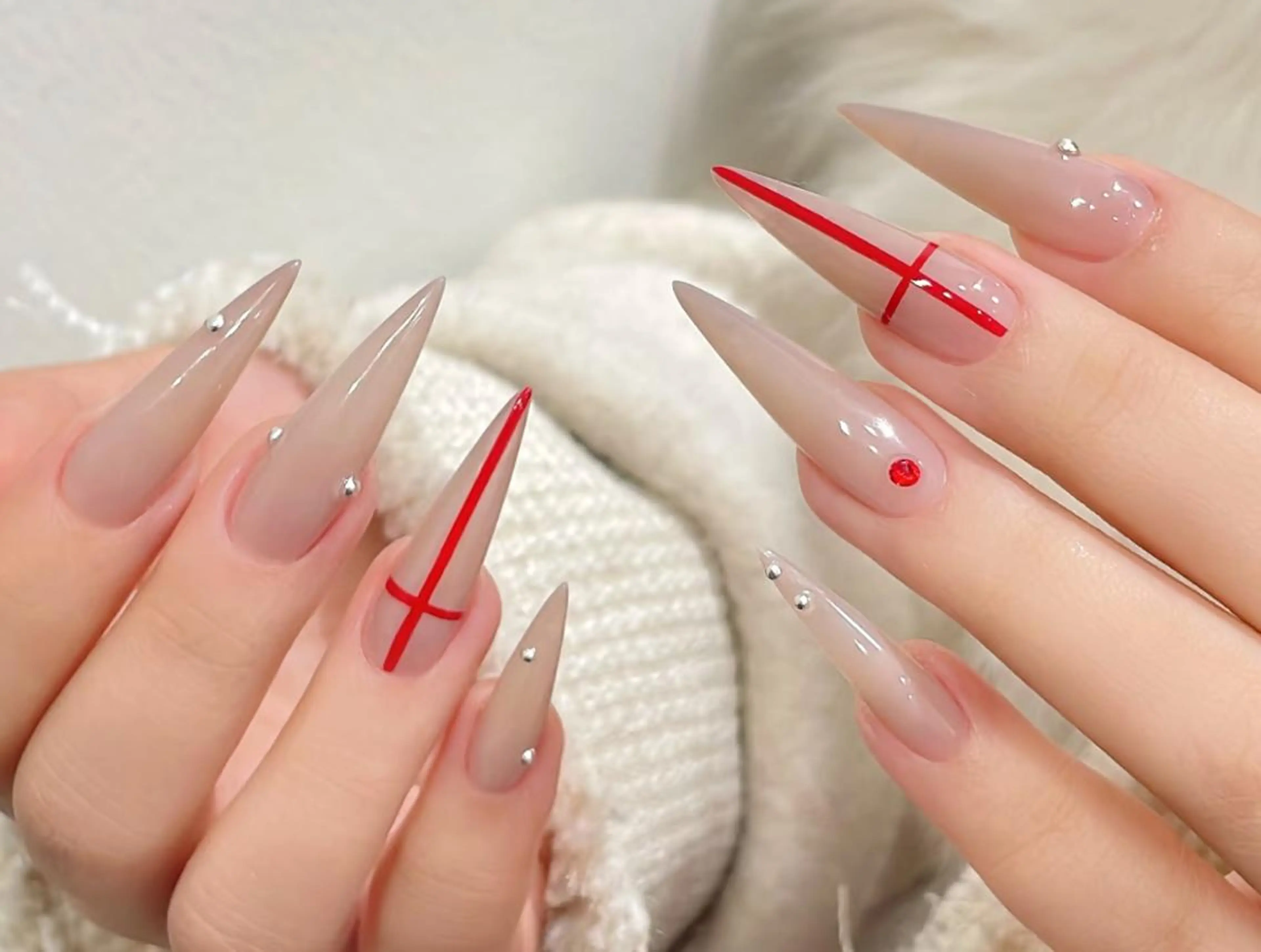 ネイル ハンドネイル 🎀 Ayaka_nailのネイルデザイン