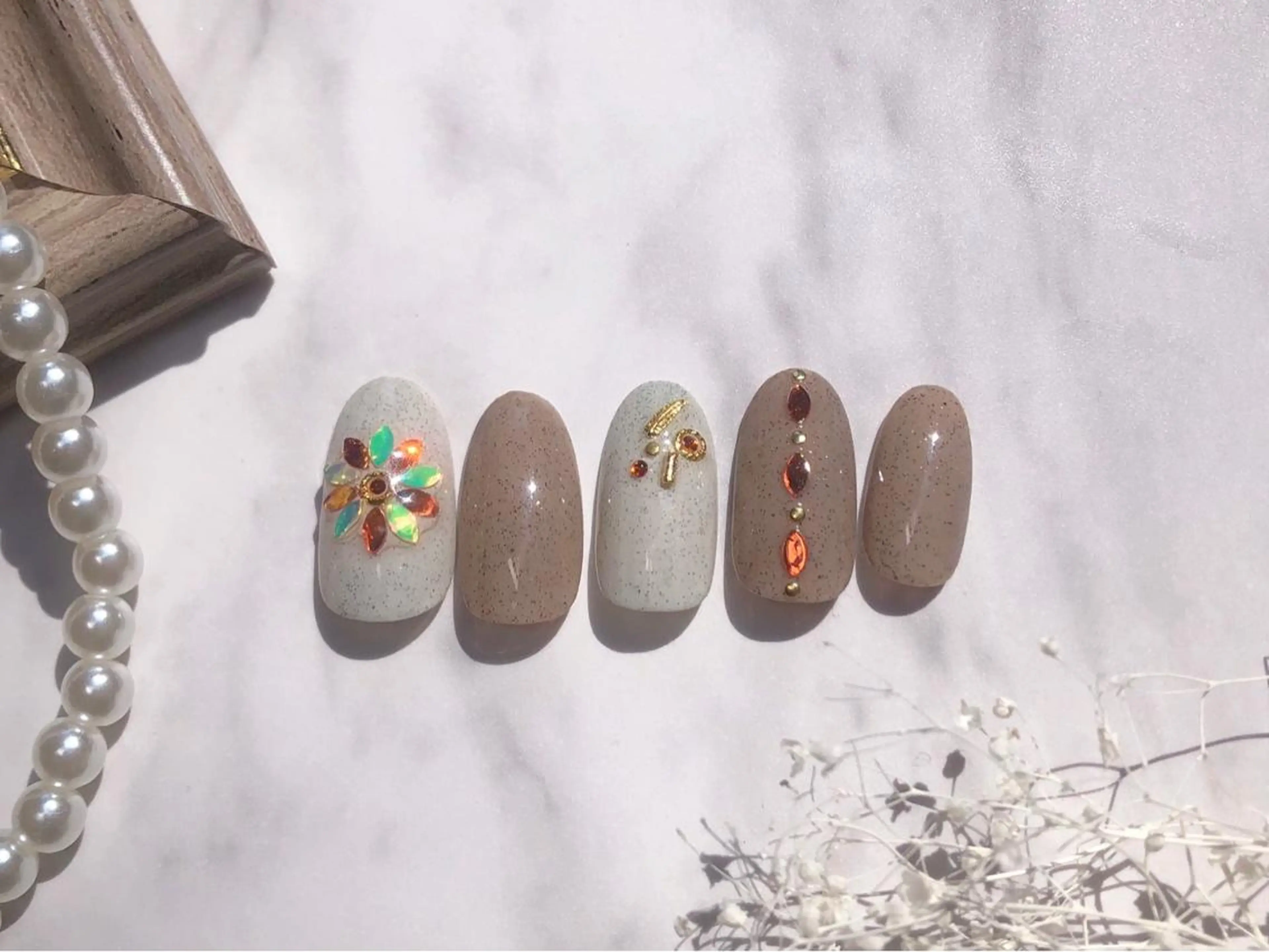 ネイル ハンドネイル プティリボン 武蔵小金井店のネイルデザイン