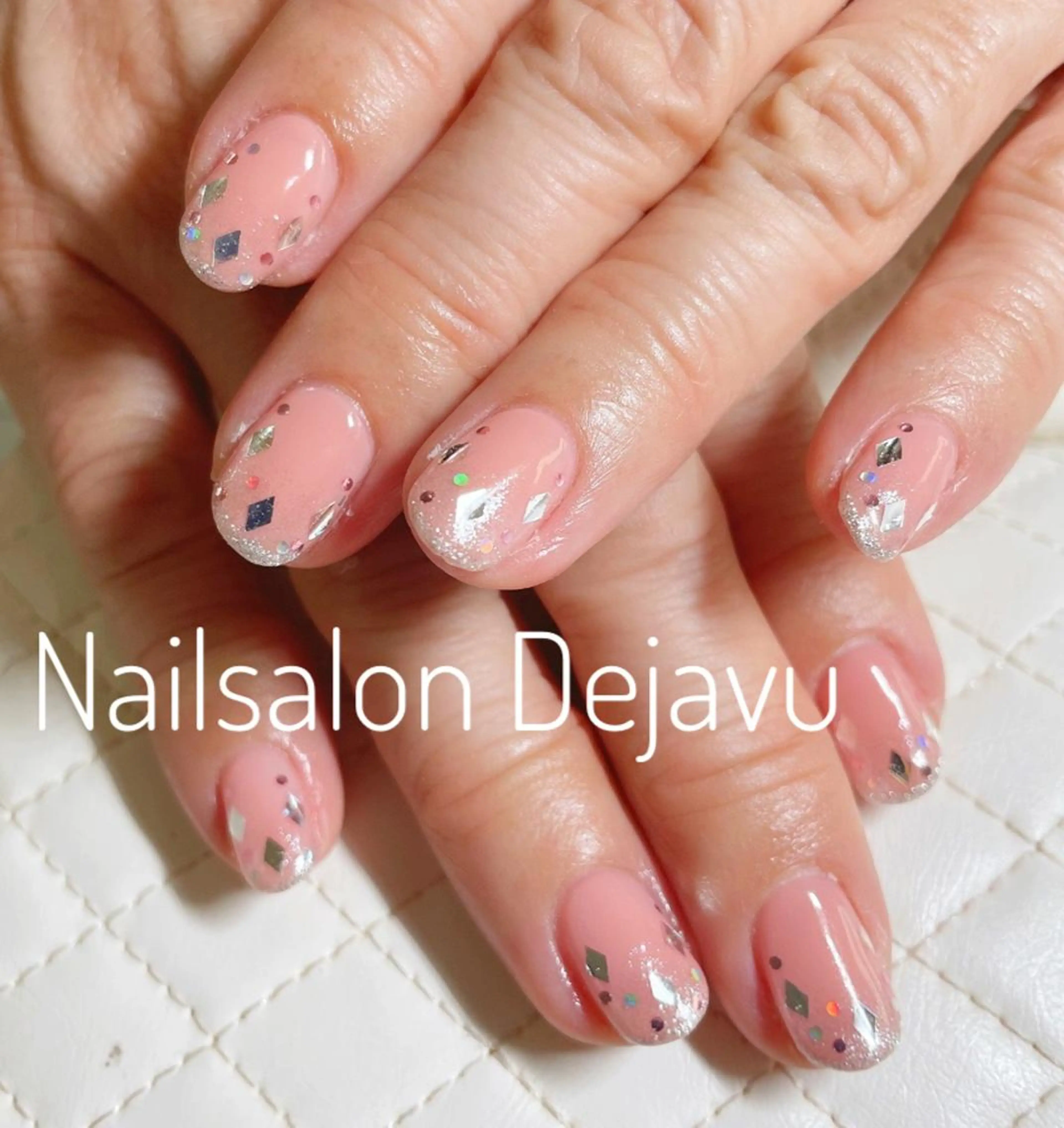ネイル アートネイル キラキラネイル ラメ(グリッター) Nail salon Dejavu 🌿のネイルデザイン