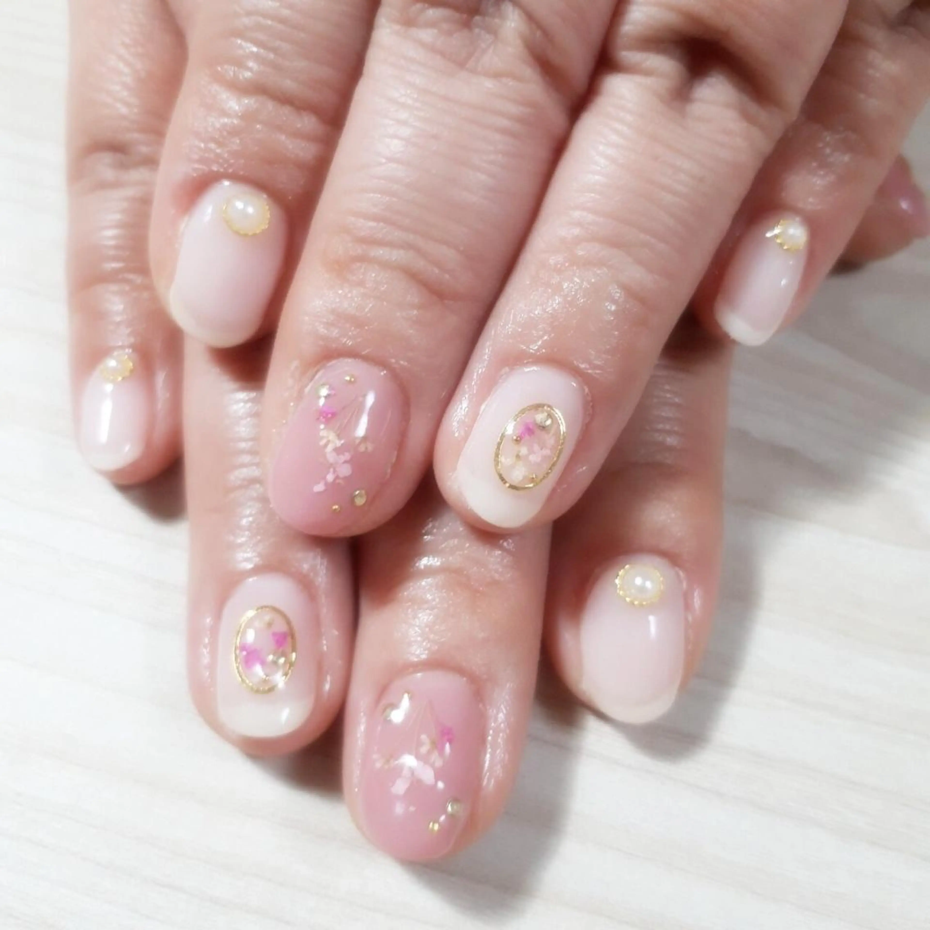 ネイル 安藤 Charlotteのネイルデザイン