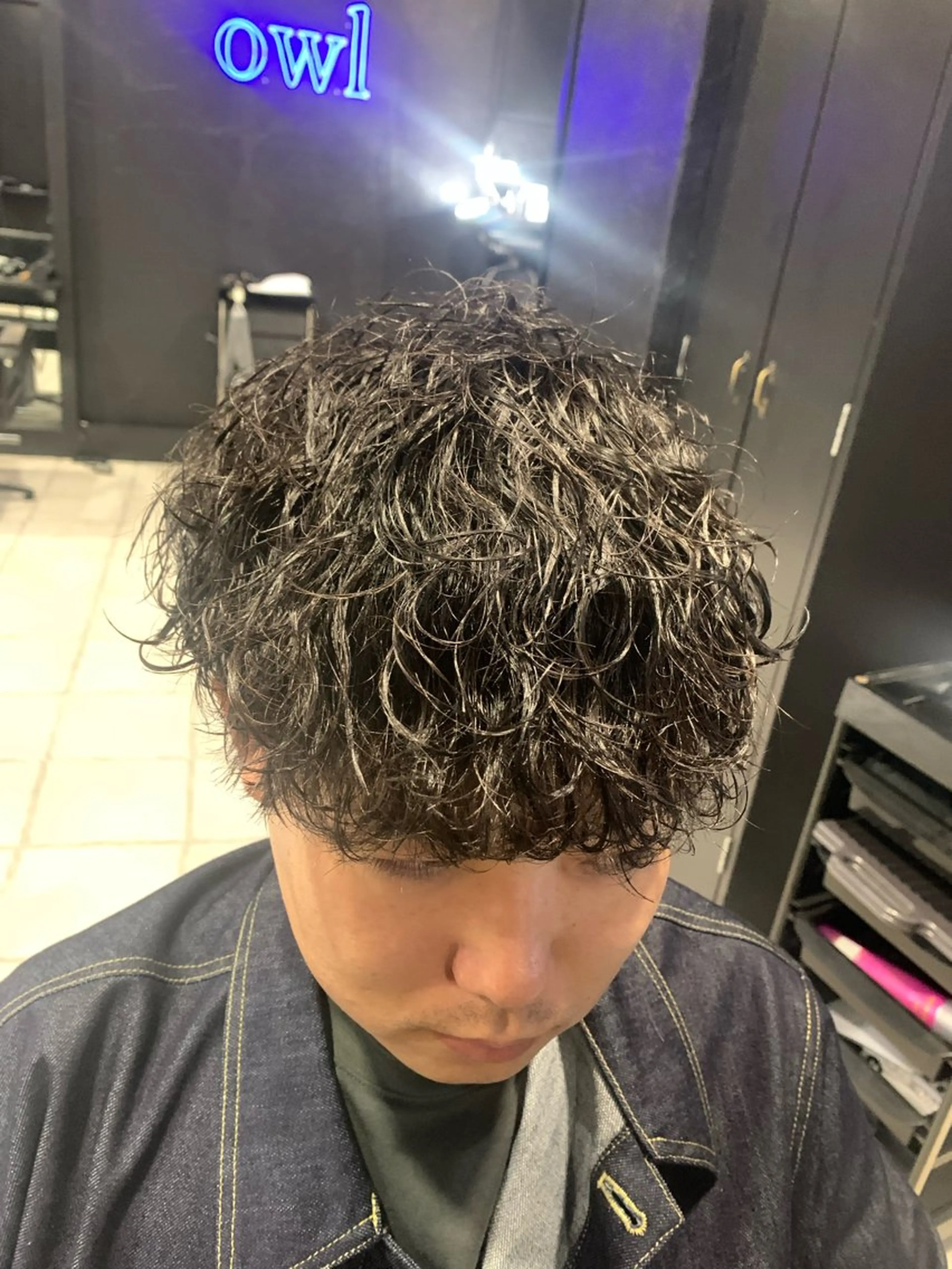 ミディアム メンズ ミディアムパーマ メンズパーマ 波巻きパーマ メンズパーマ/難波/ 心斎橋　室園亮佑のヘアスタイル