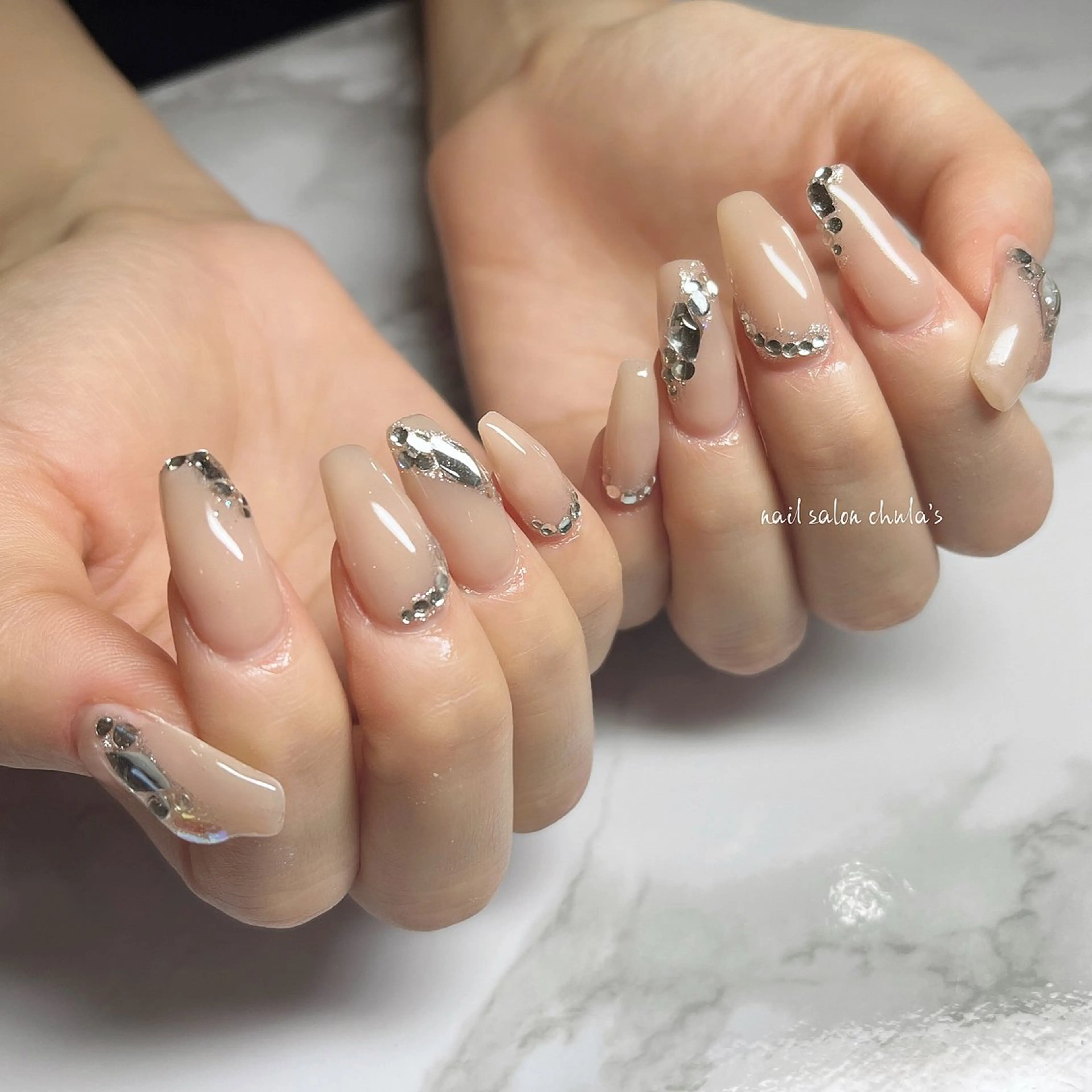 ジェル5本アート ストーン盛り放題 オフ有りの写真