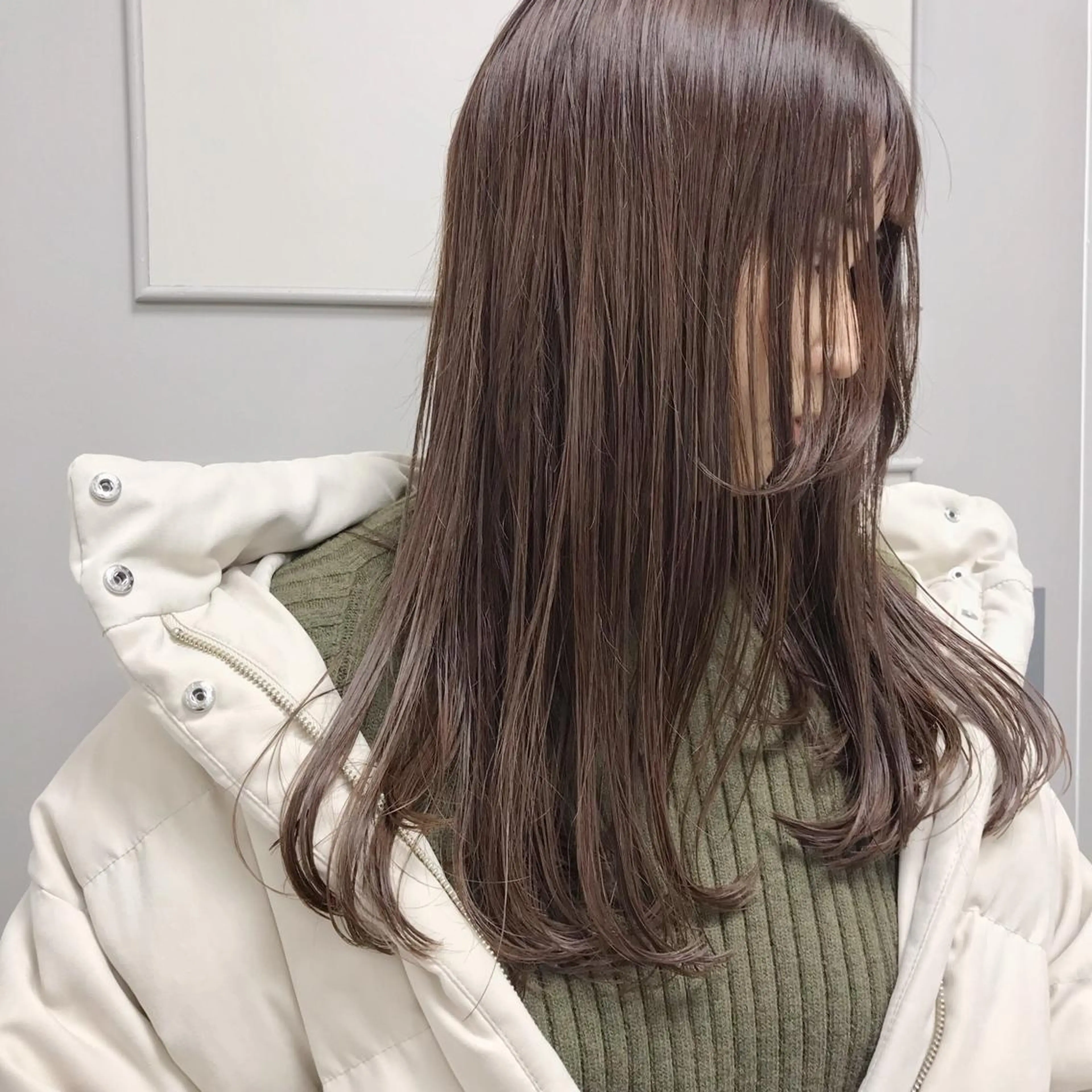 ロング カラー ベージュカラー HARUNA/ミセス 大人ショートヘアのヘアスタイル