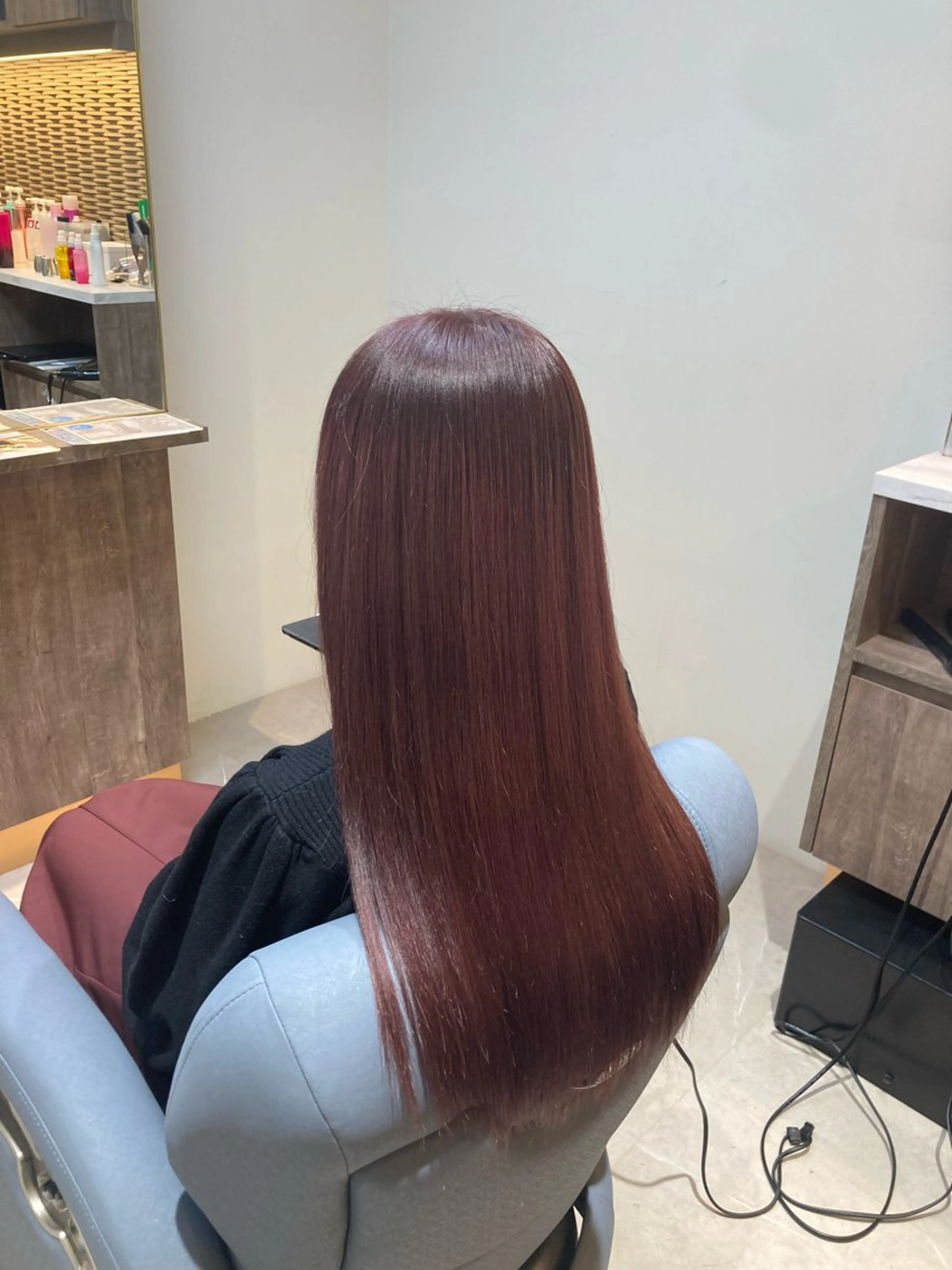 ロング カラー ブリーチ ピンクカラー ヘアカラー ピンクカラー🎀 米津 美佑のヘアスタイル