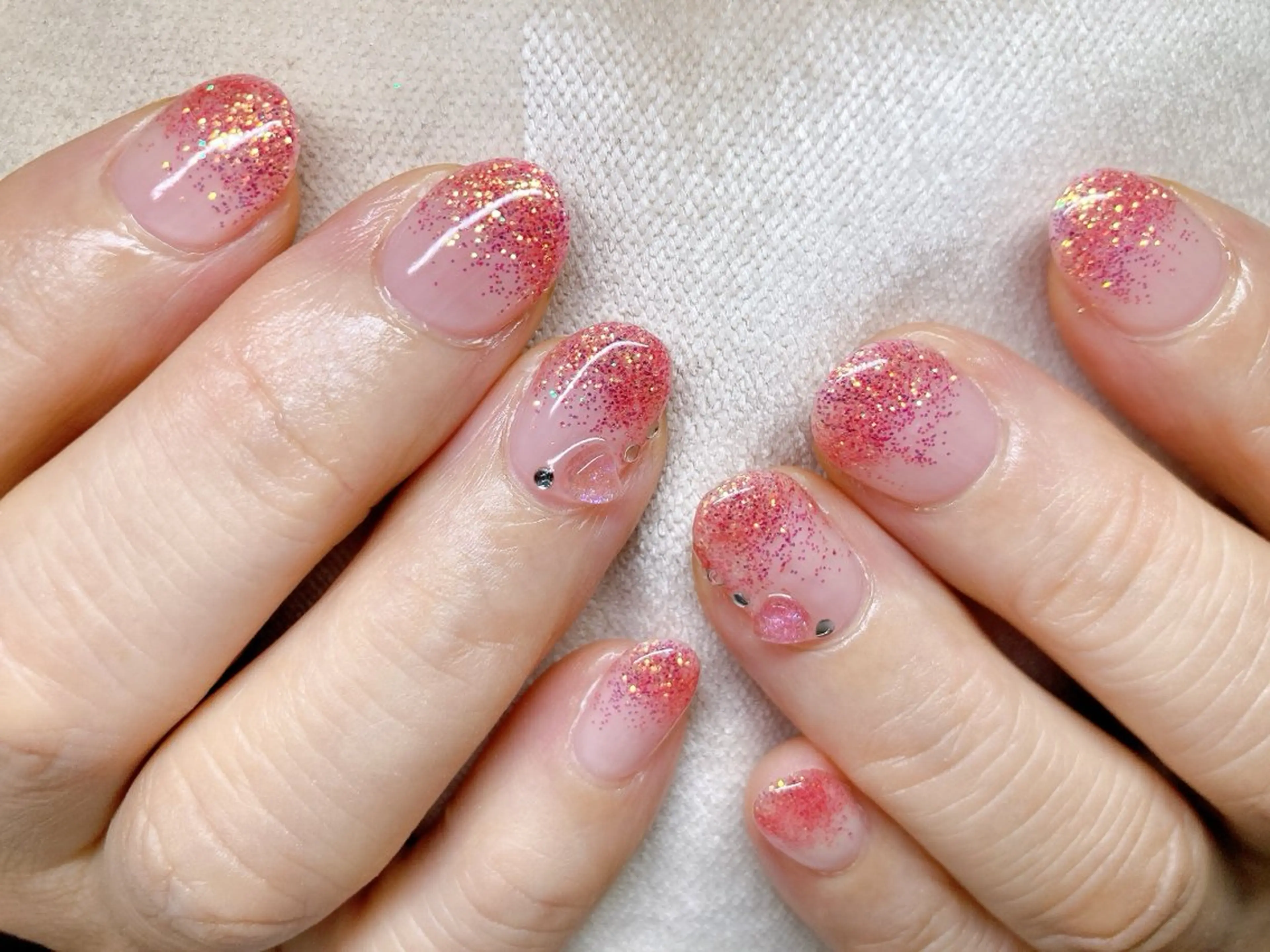 ネイル 寺山 千鶴のネイルデザイン