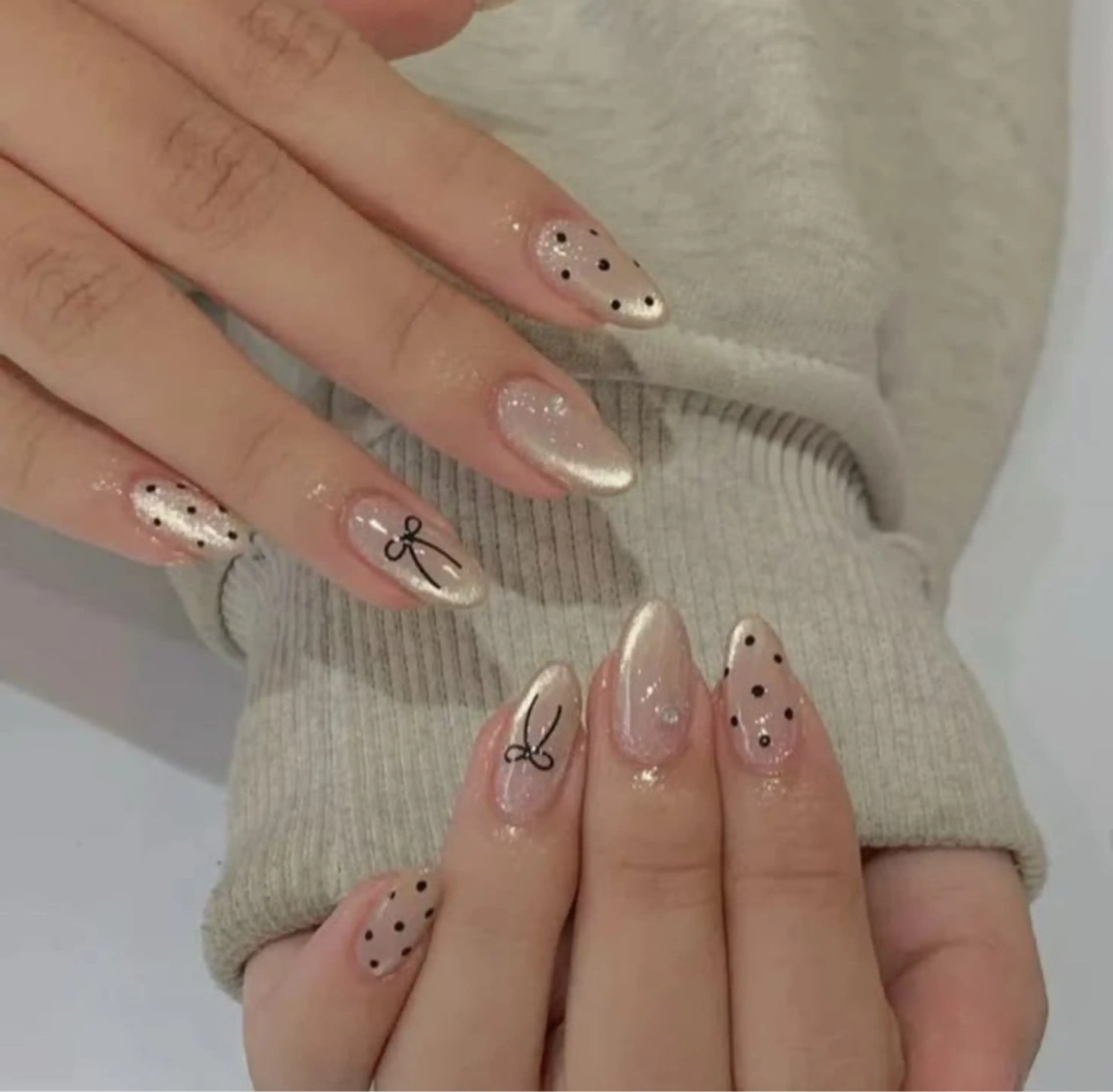 ネイル マグネットネイル シンプルネイル Gemini nail.Yukiのネイルデザイン