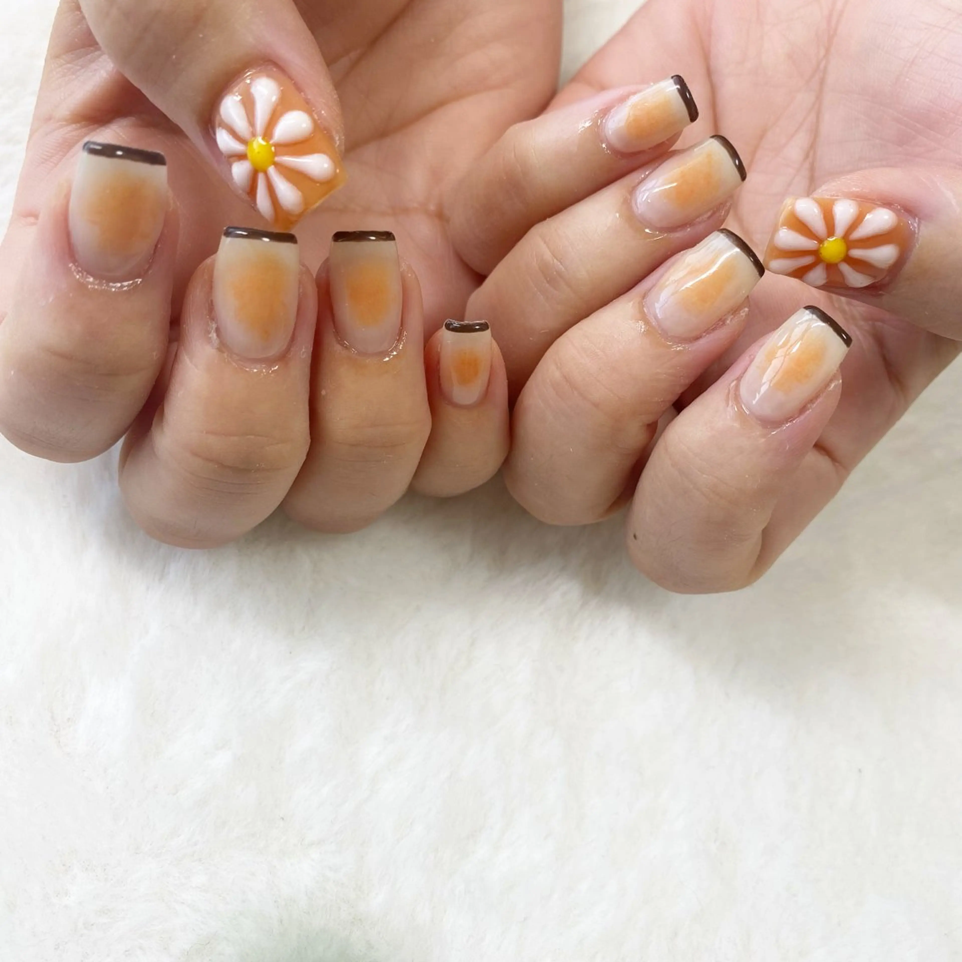 ネイル Laki nailのネイルデザイン