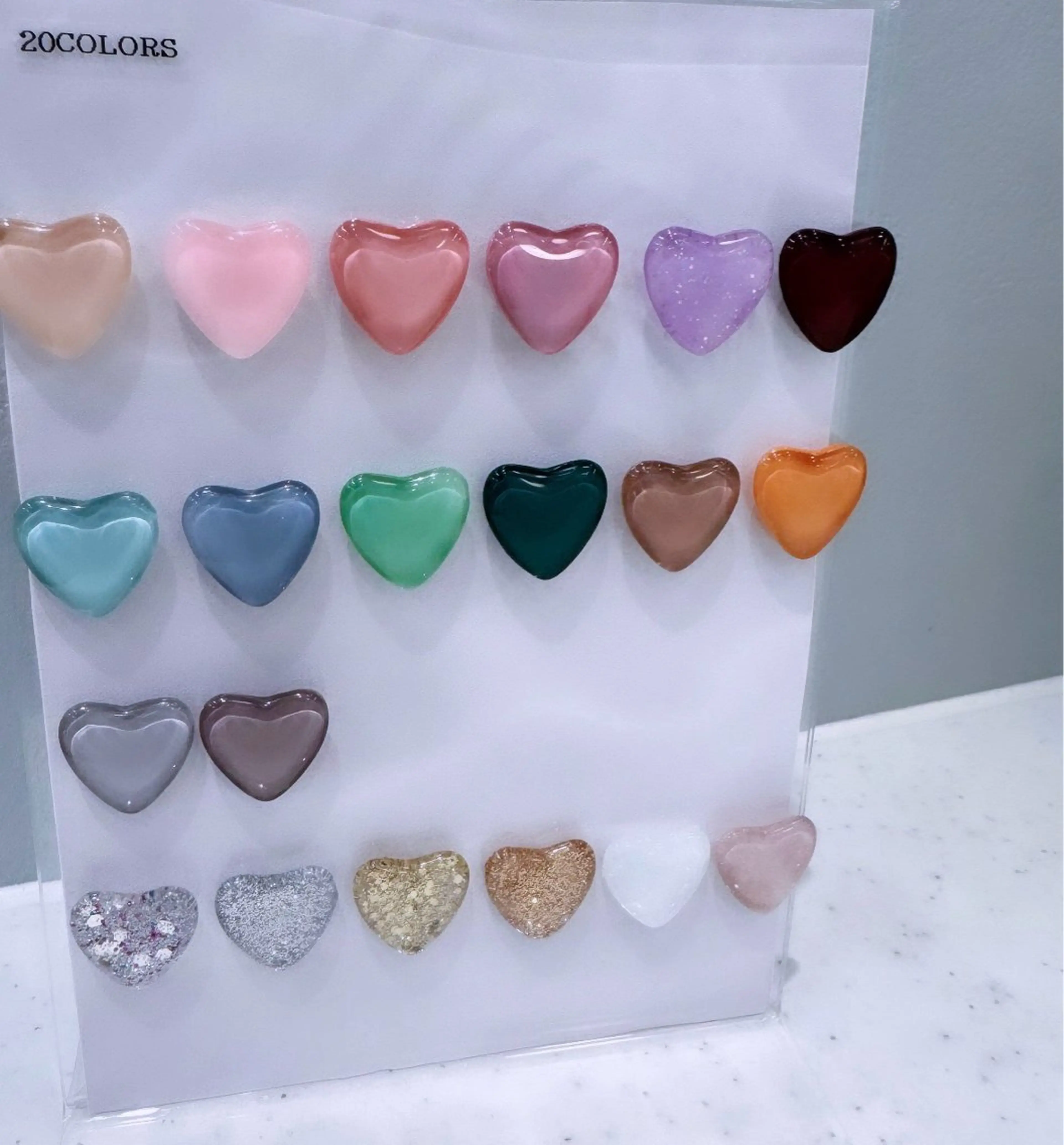 ネイル グラデーション ラメ(グリッター) ピンク ハンドネイル よこやま🐩💭 eight nailのネイルデザイン