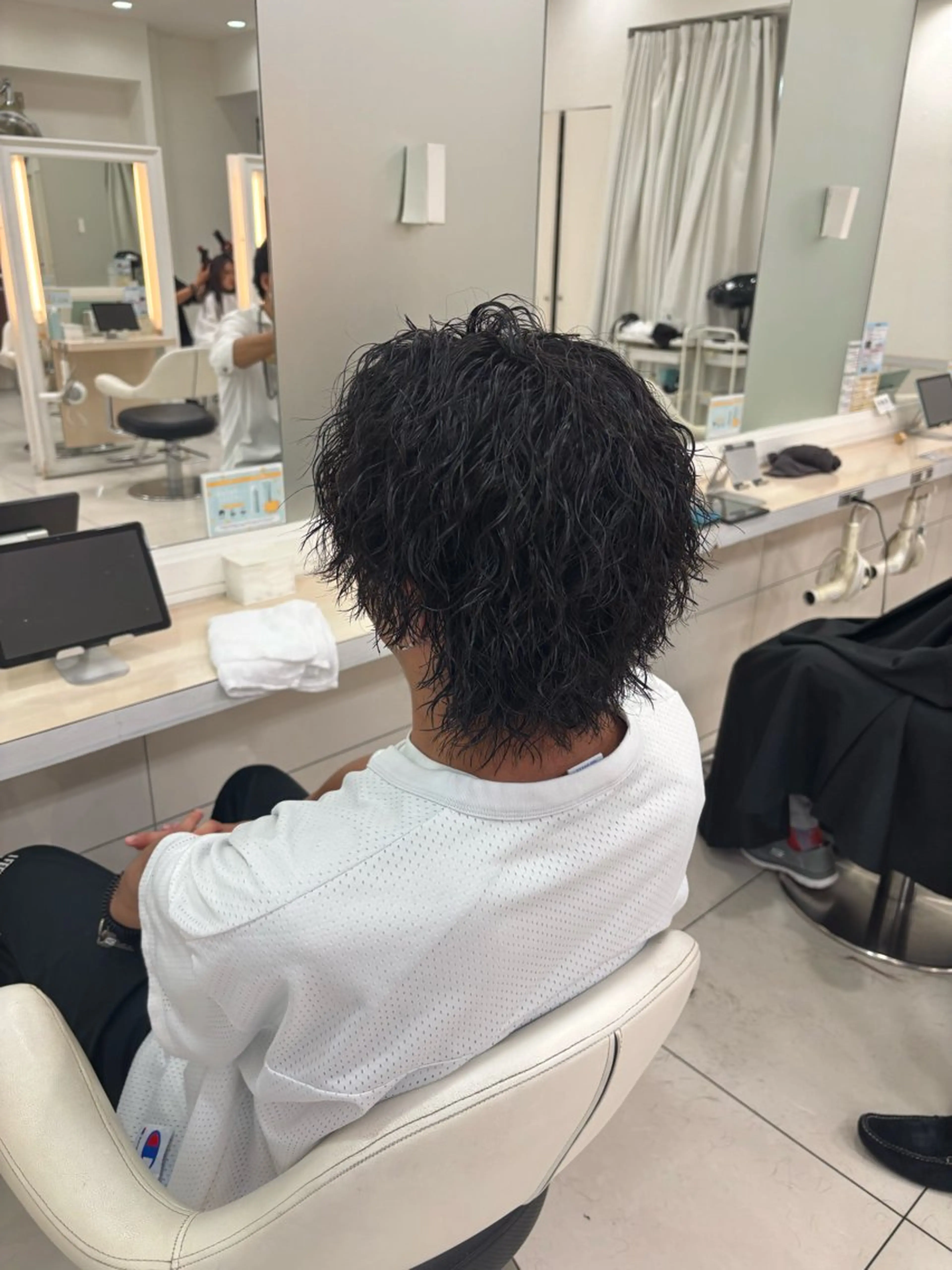 パーマ メンズ カット パーマ 🫧髪質改善カラー ハセベ🫧のヘアスタイル