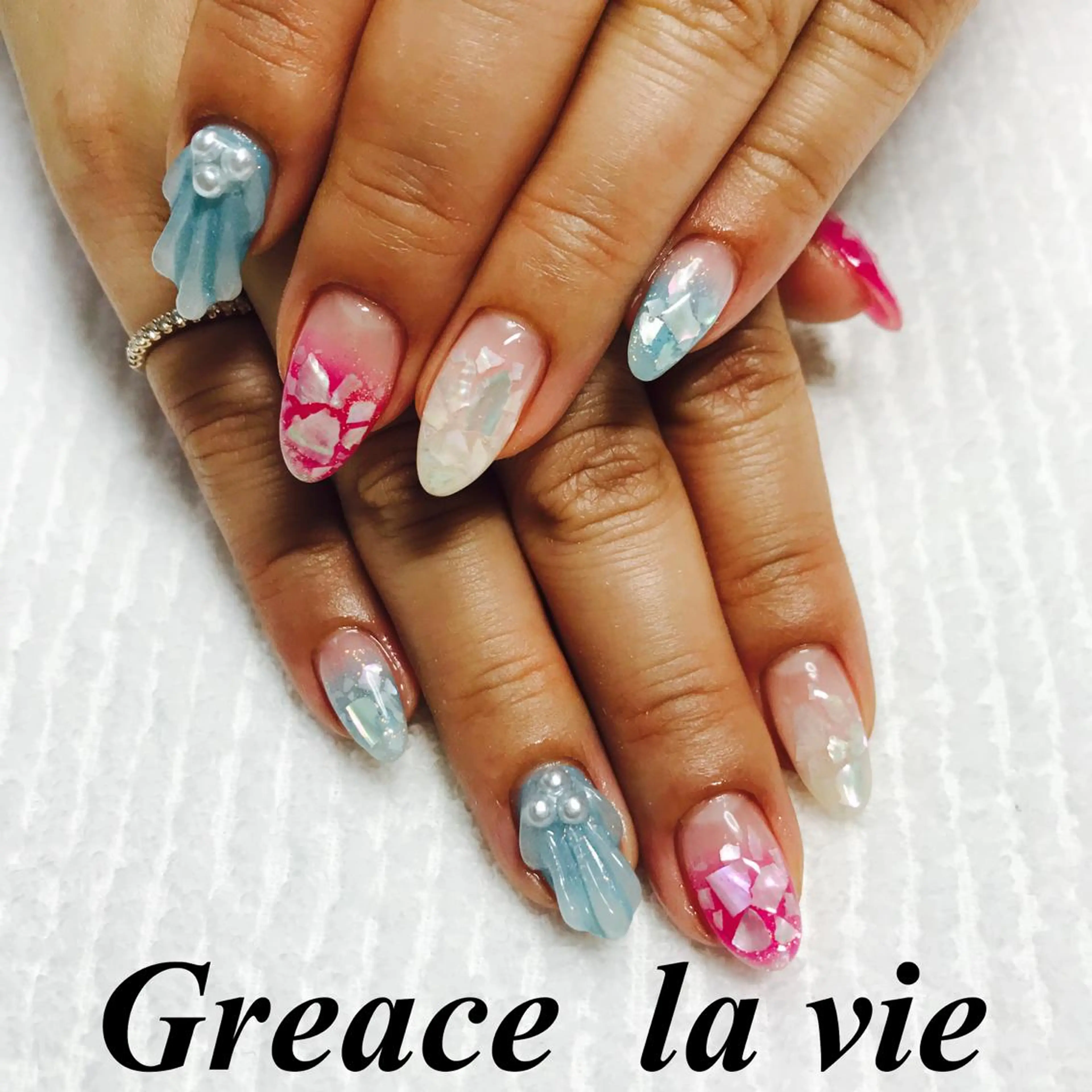 ロング カラー パーマ ヘアアレンジ キッズ ネイル マツエク・マツパ Greace la vie所属・Greace  la vieのネイルデザイン