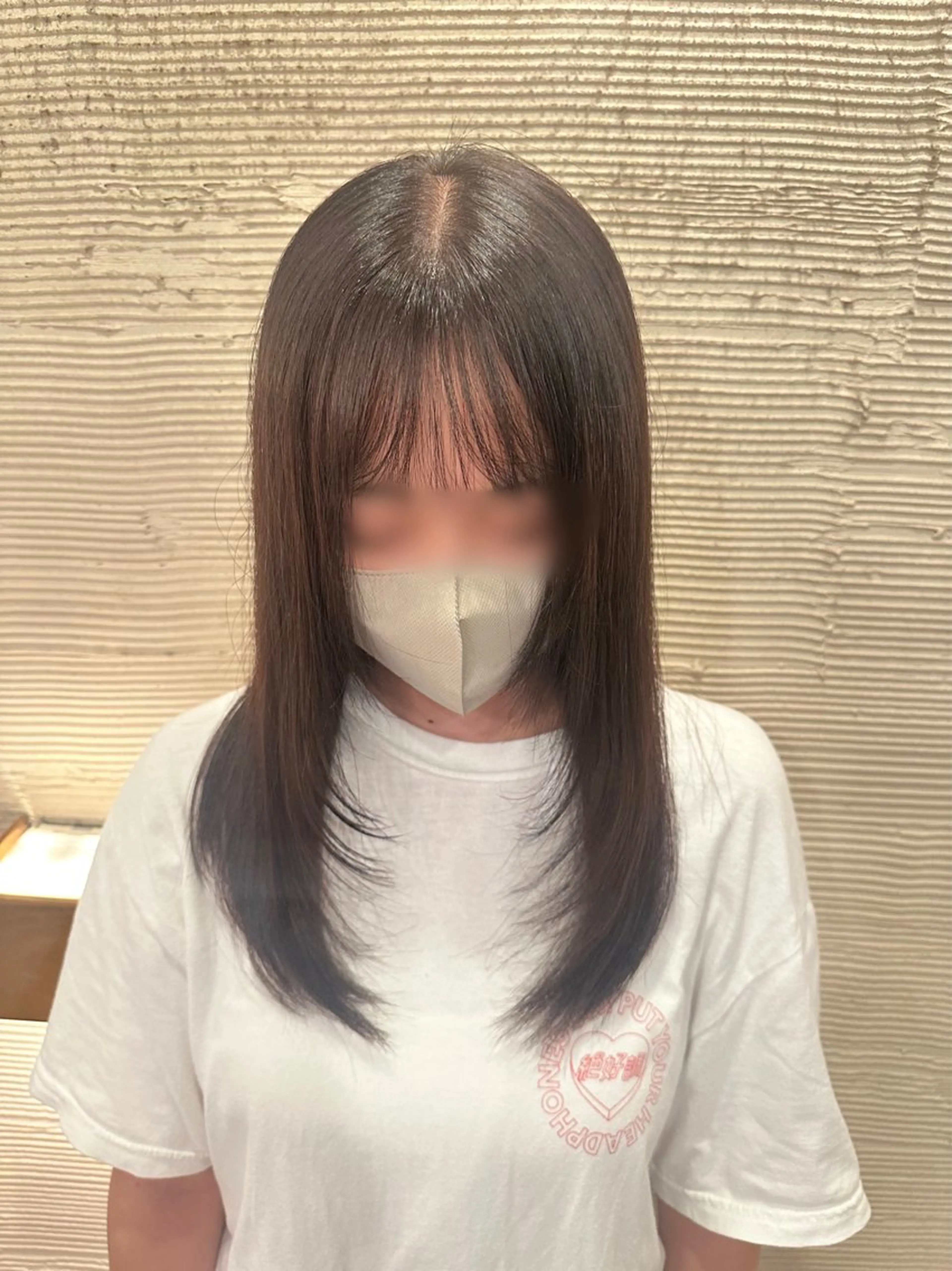 セミロング カラー レイヤーカット 縮毛矯正 トリートメント カット トリートメント 安藤 聖麻のヘアスタイル