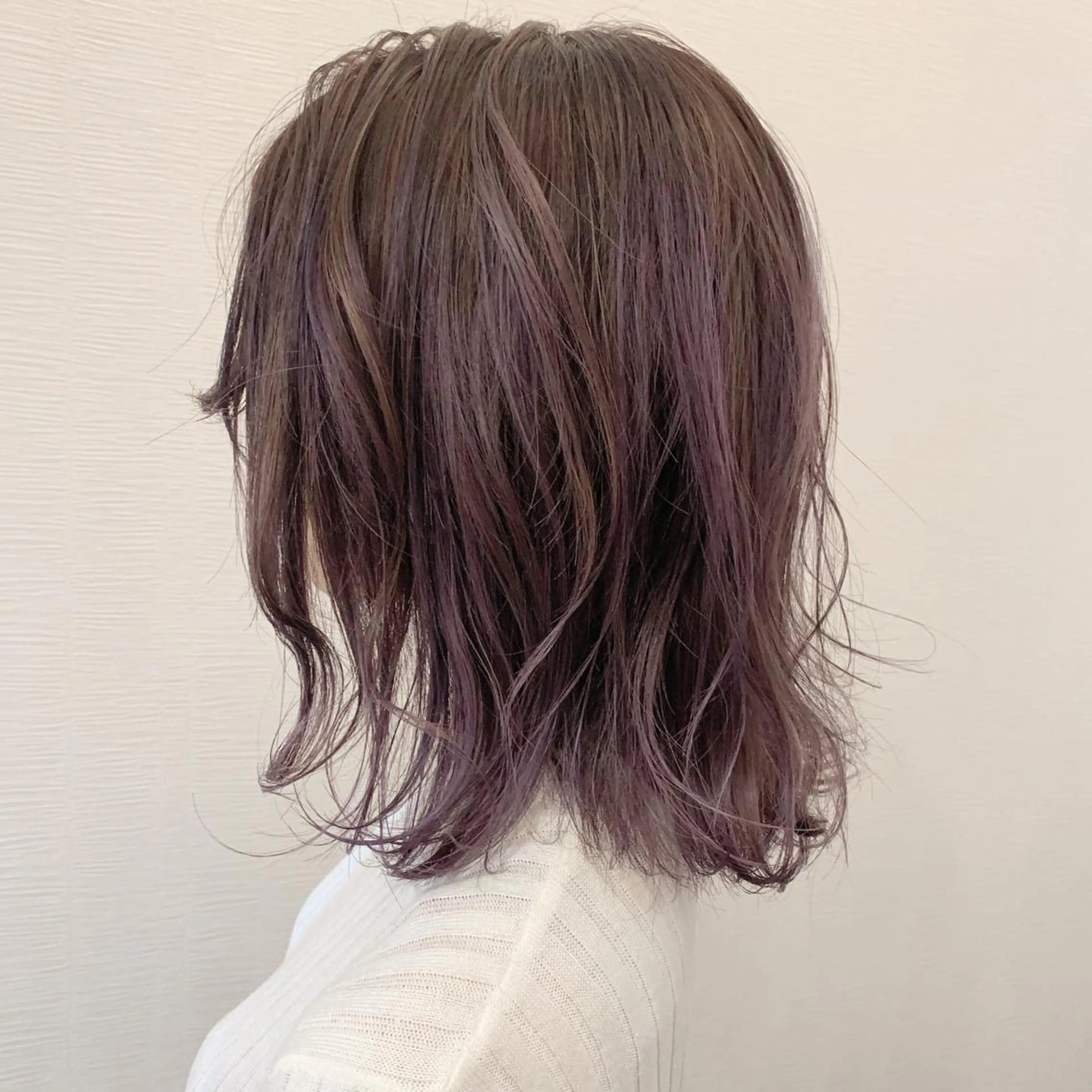 ミディアム カラー ブリーチ グラデーションカラー パープルカラー 池田 真由美のヘアスタイル