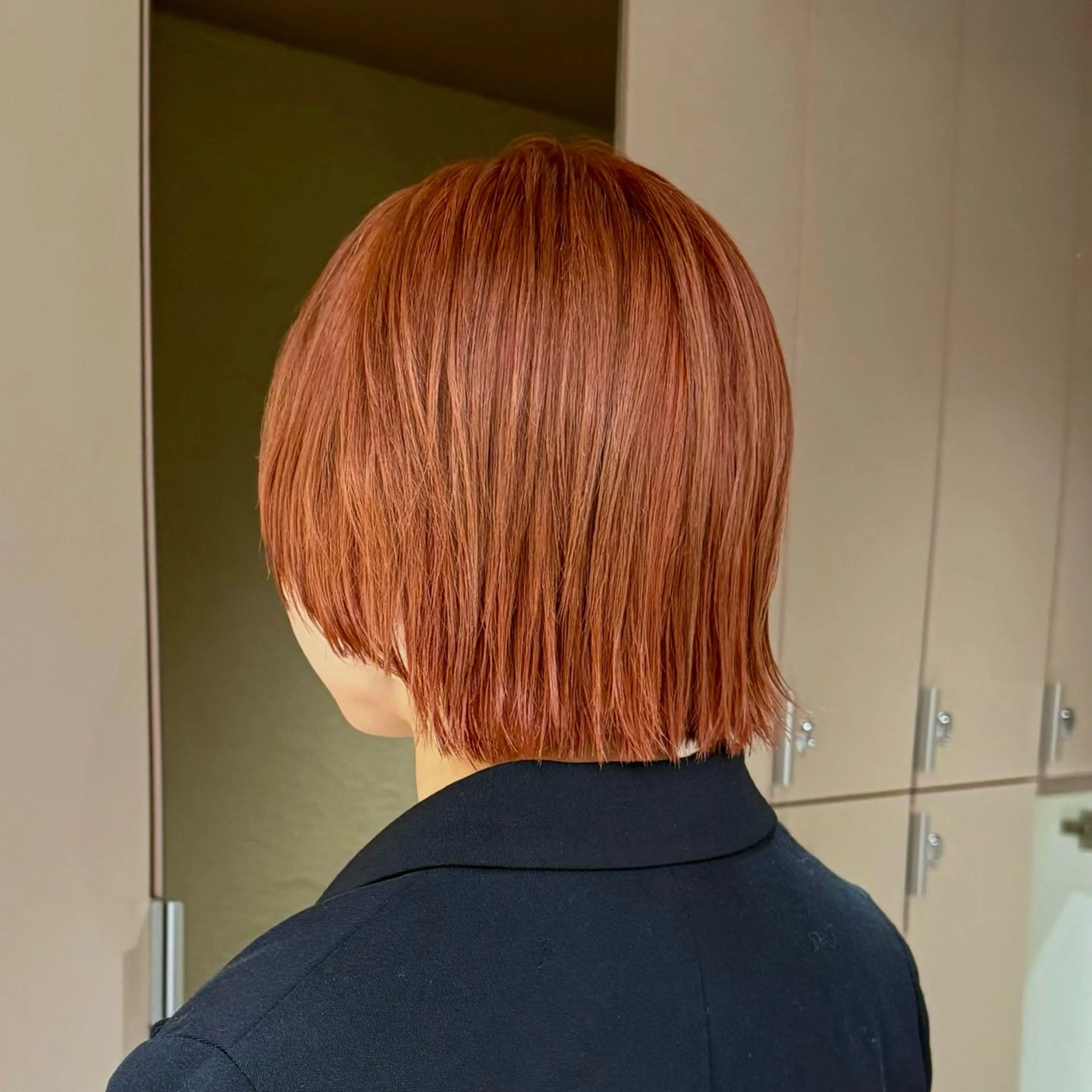 ショート カラー maison mile所属・Akari暖色カラー /レイヤーカットのヘアスタイル