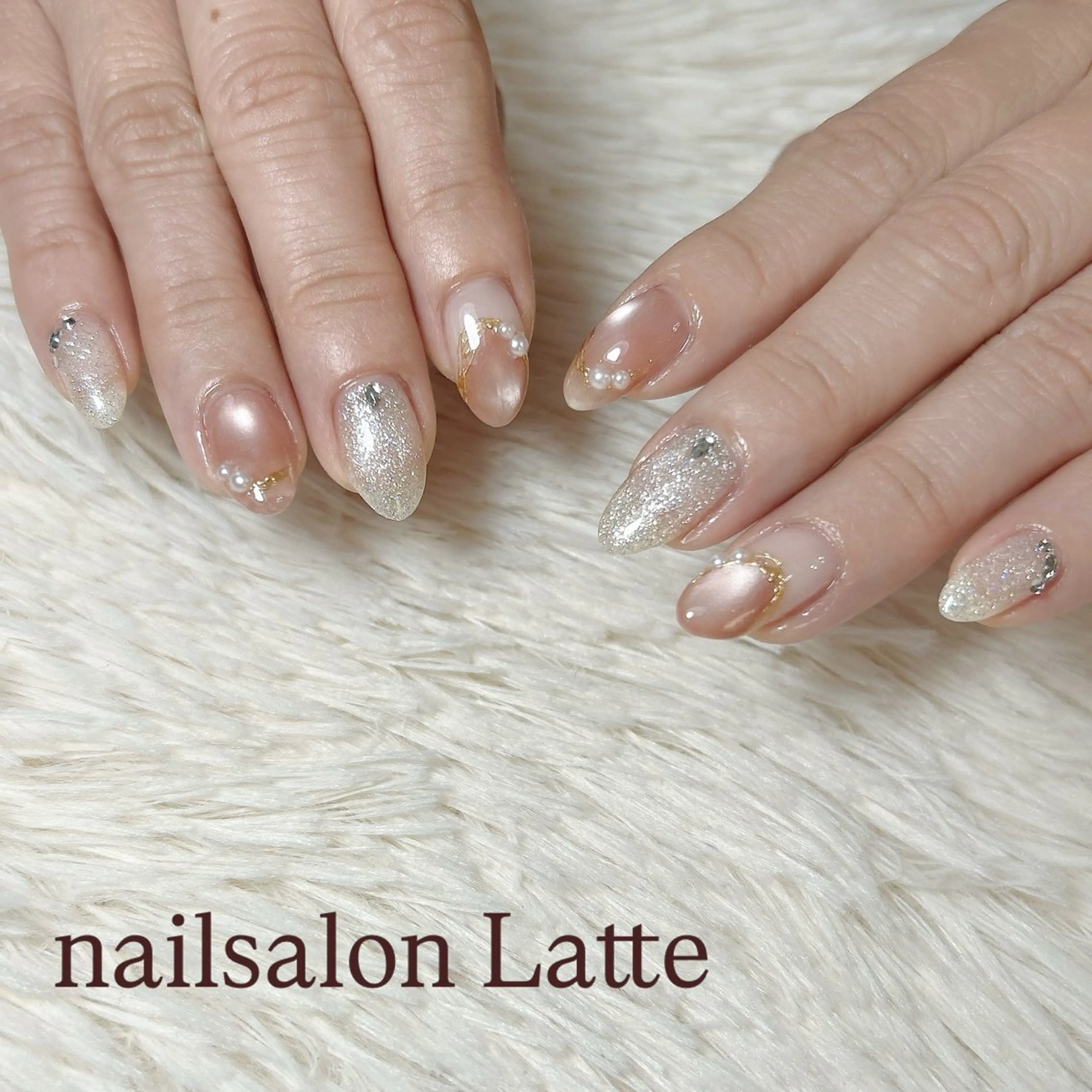 ネイル Nailsalon Latteのネイルデザイン