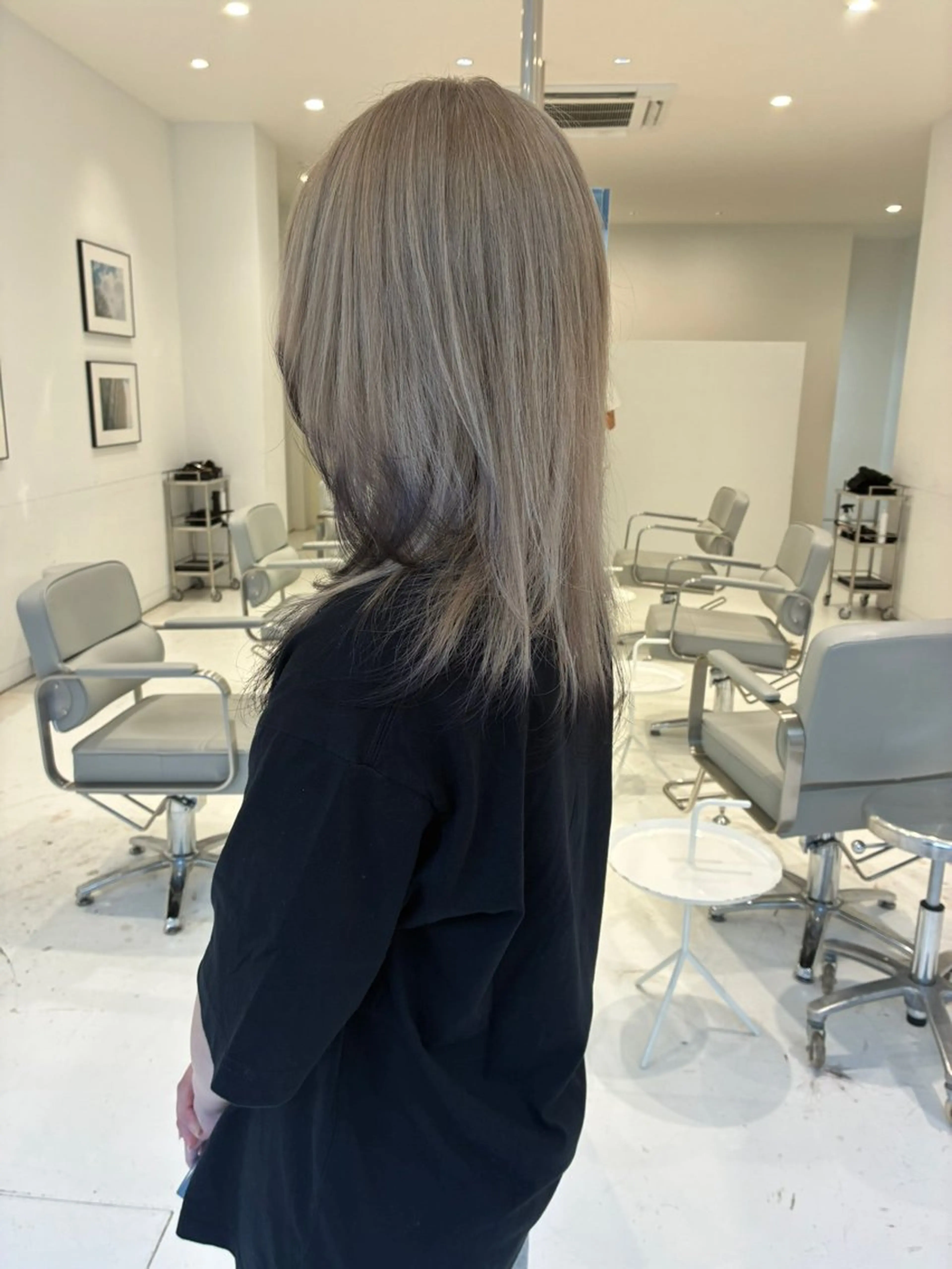 セミロング ヘアカラー Nought所属・cono noughtのヘアスタイル