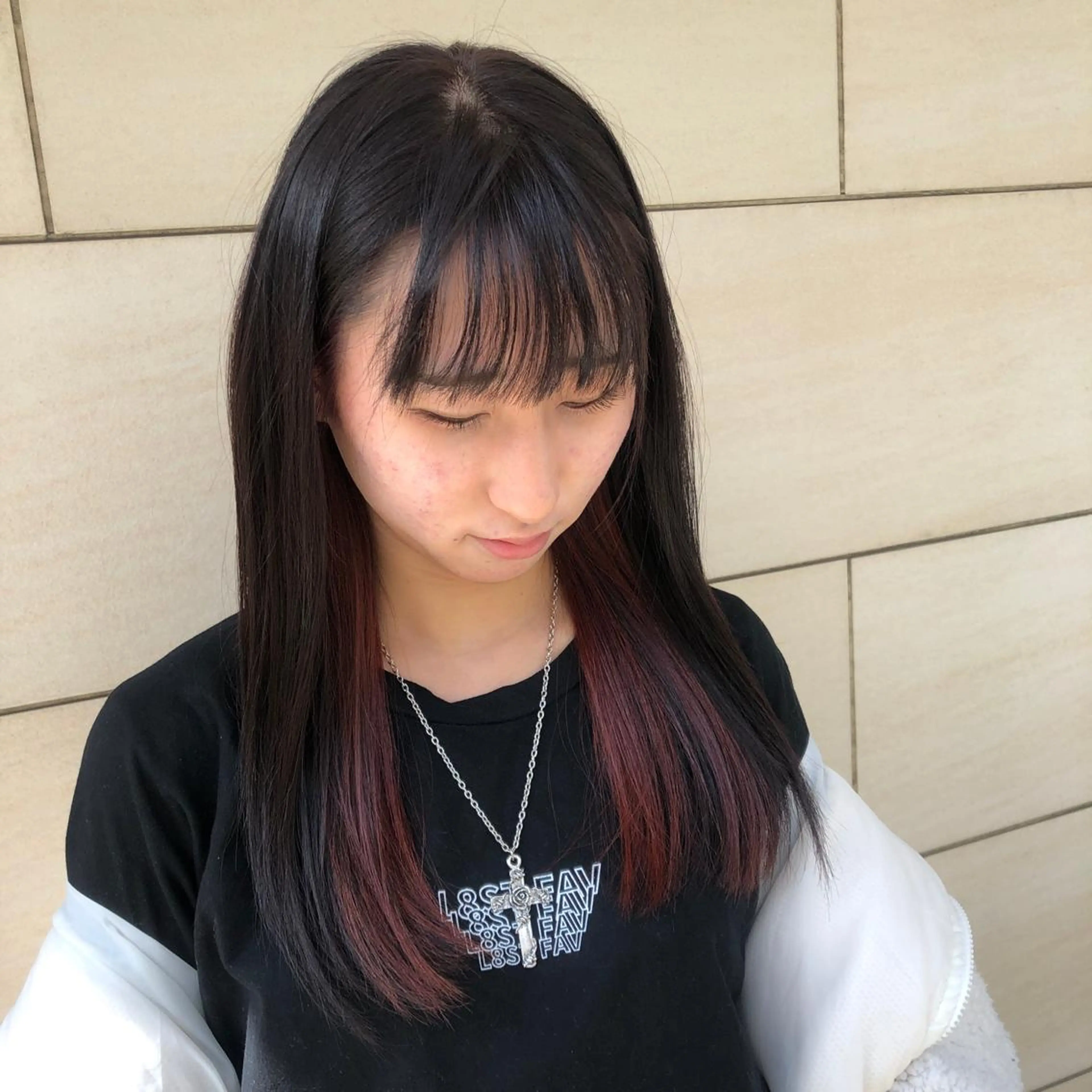 ロング ケアカラー 青木 りおのヘアスタイル