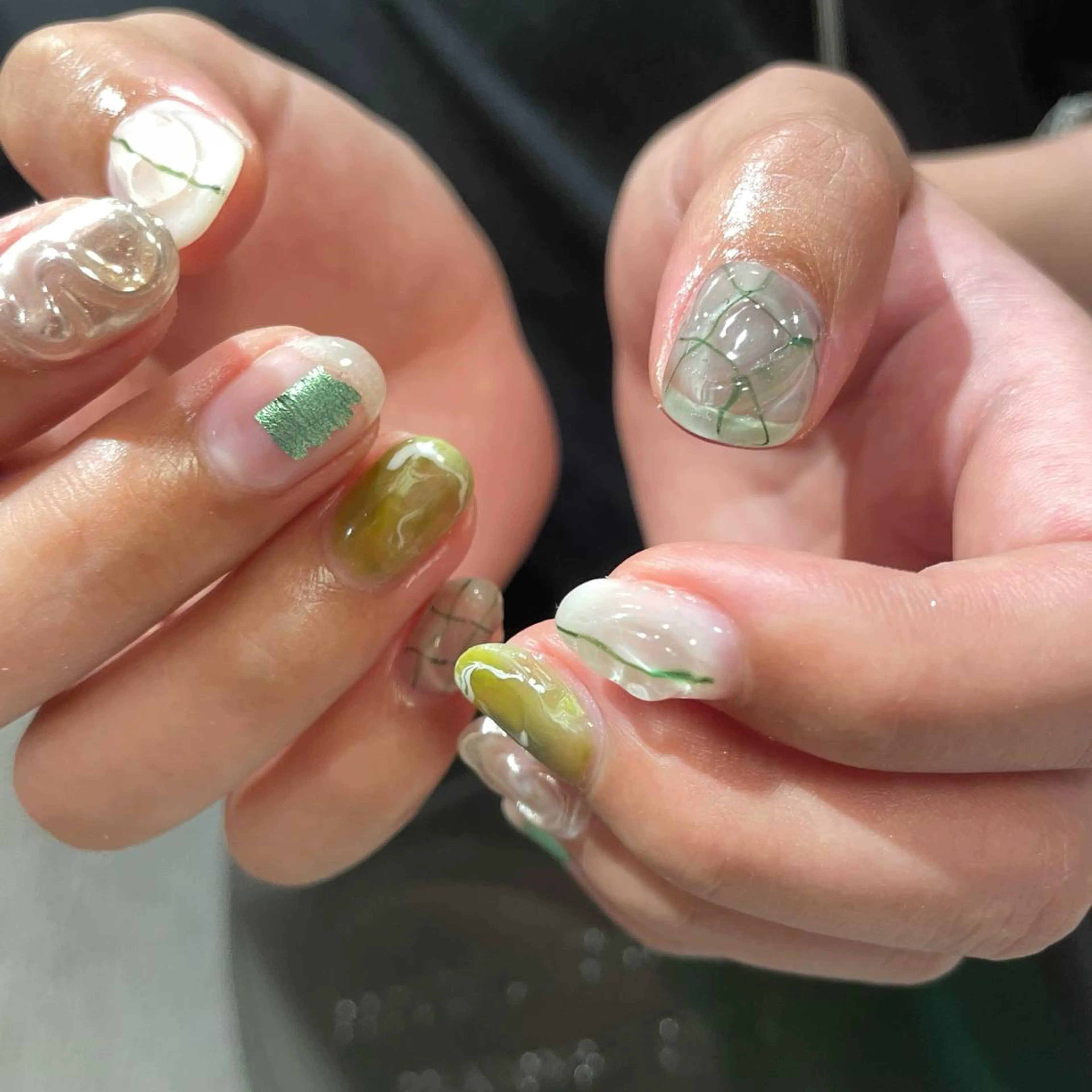 ネイル グリーン ぷっくりネイル ハンドネイル anna padoのネイルデザイン