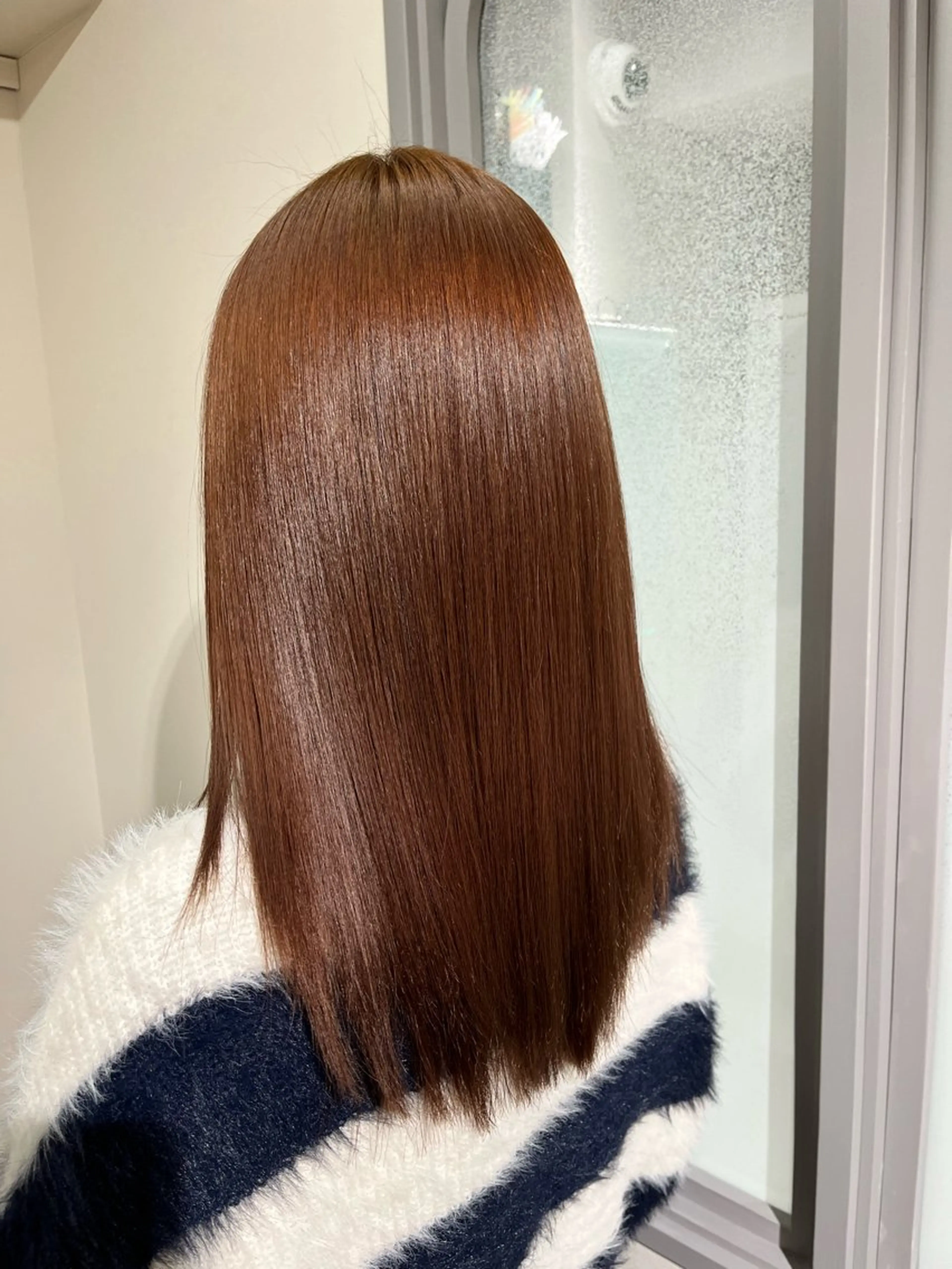 ミディアム カラー ヘアアレンジ バレイヤージュ 透明感カラー 顔周りカット 韓国風ヘア レイヤーカット 二ヶ月綺麗が続くレ イヤー/星野六三四のヘアスタイル