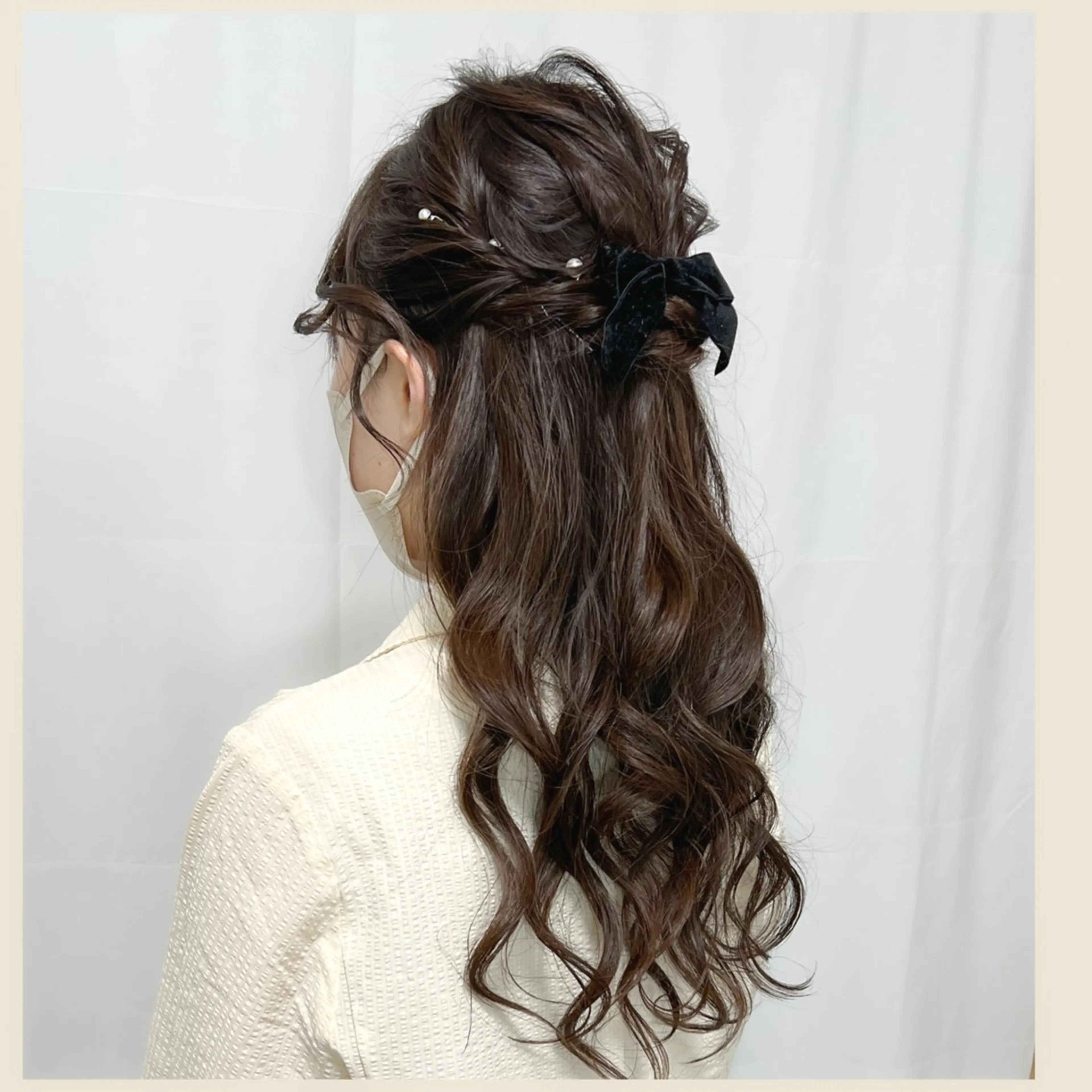 ヘアアレンジ ハーフアップ ヘアセット リクエスト受付中🪞 CHATEAUのヘアスタイル