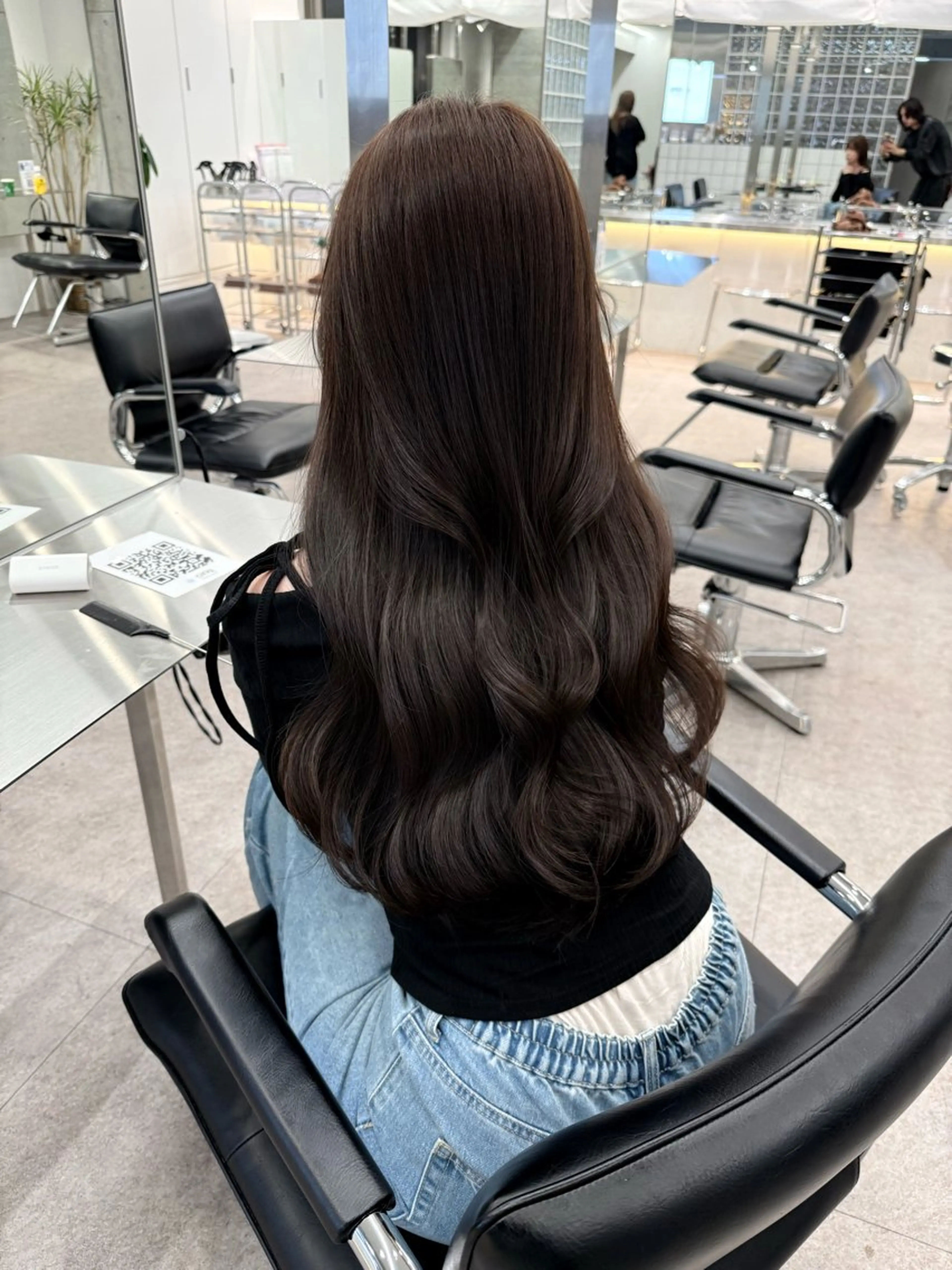 ロング カラー おもて なおとのヘアスタイル