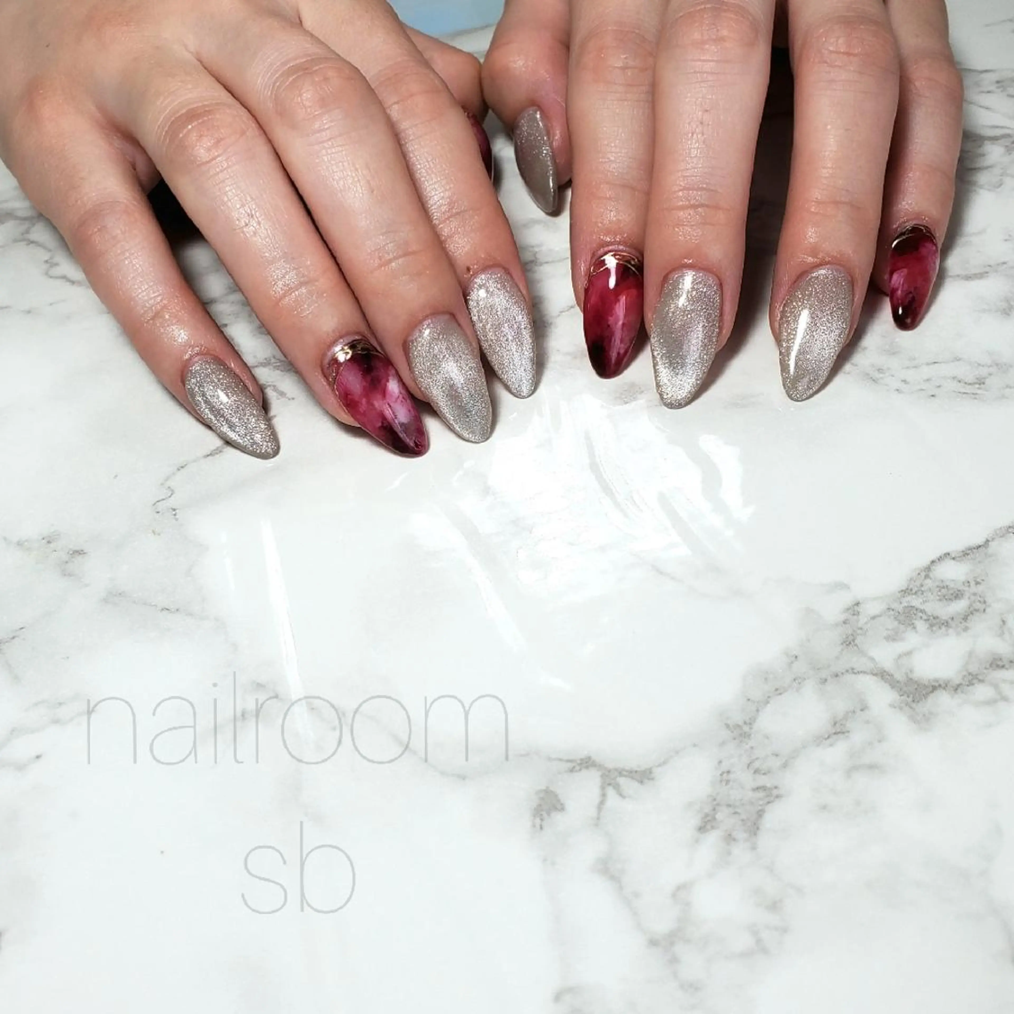 ネイル ハンドネイル nailroom‪ sb‪‪𓈒𓂂𓏸のネイルデザイン