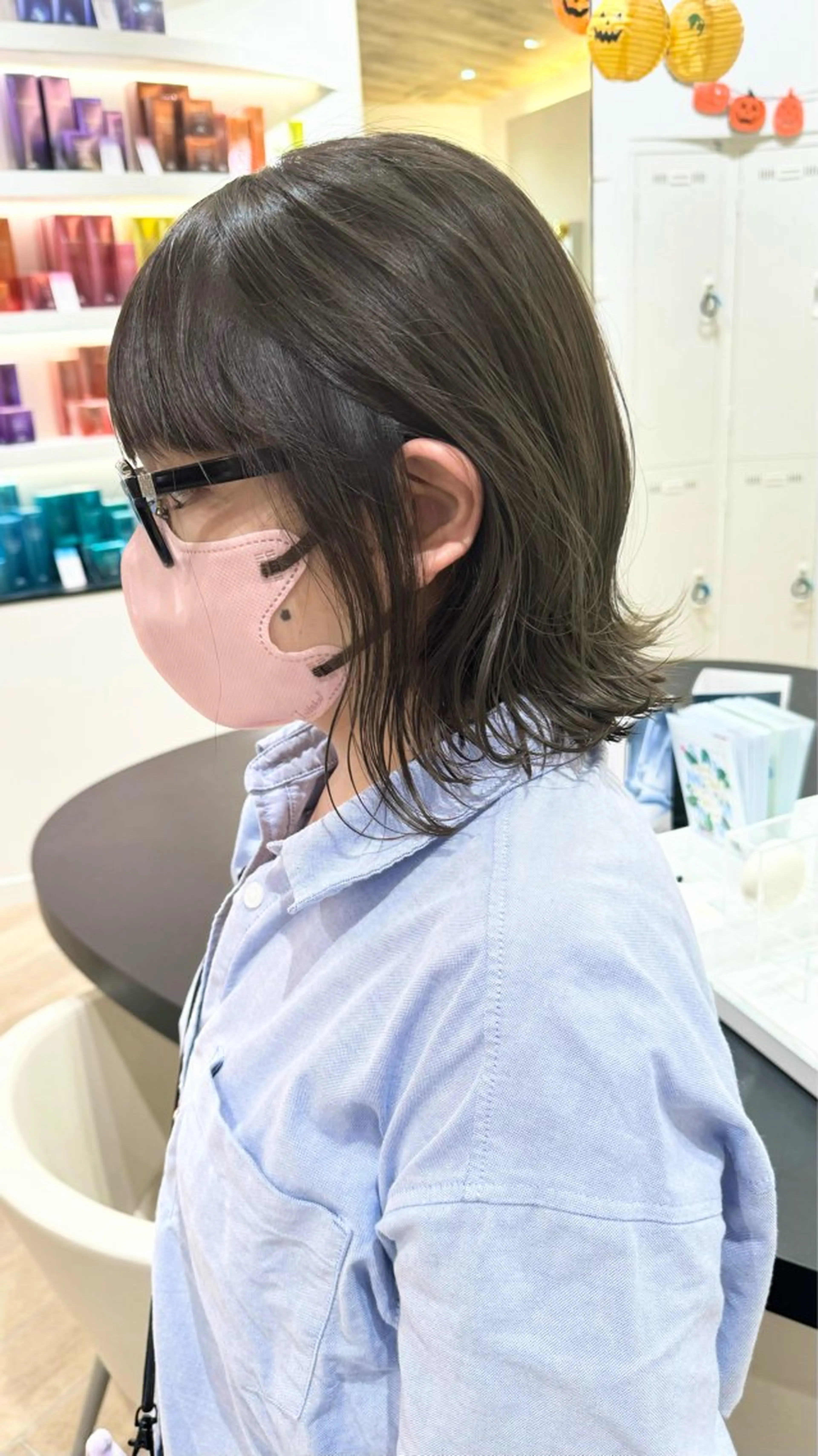 ミディアム カラー 垢抜け/レイヤー/ ハイトーン/アスナのヘアスタイル