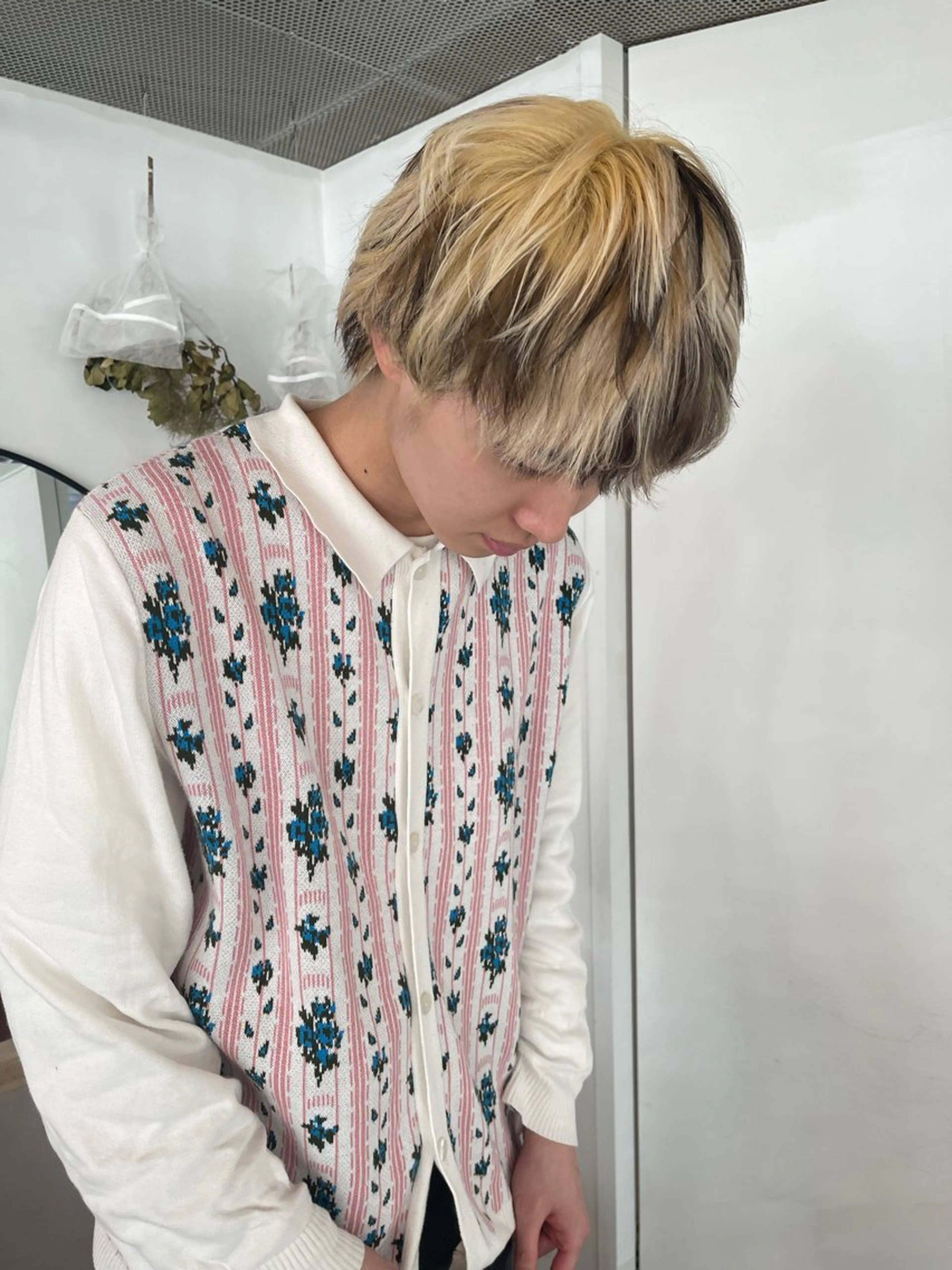 カラー 黒髪 デザインカラー ボブ/レイヤー /河内温太のヘアスタイル