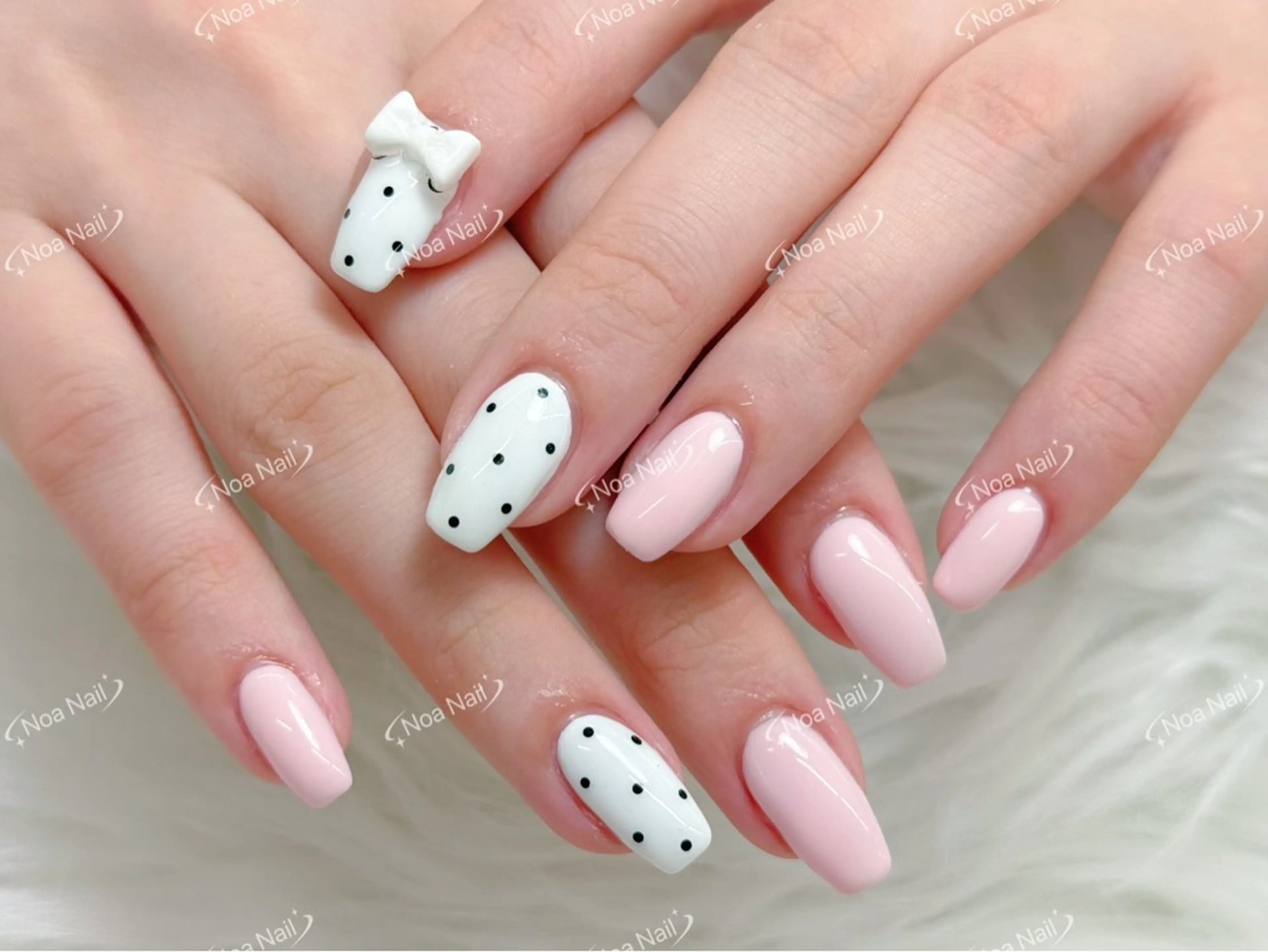 ネイル 成人式 フレンチネイル 韓国ネイル マグネットネイル 持ち込み ハンドネイル Noa Nail みつきのネイルデザイン