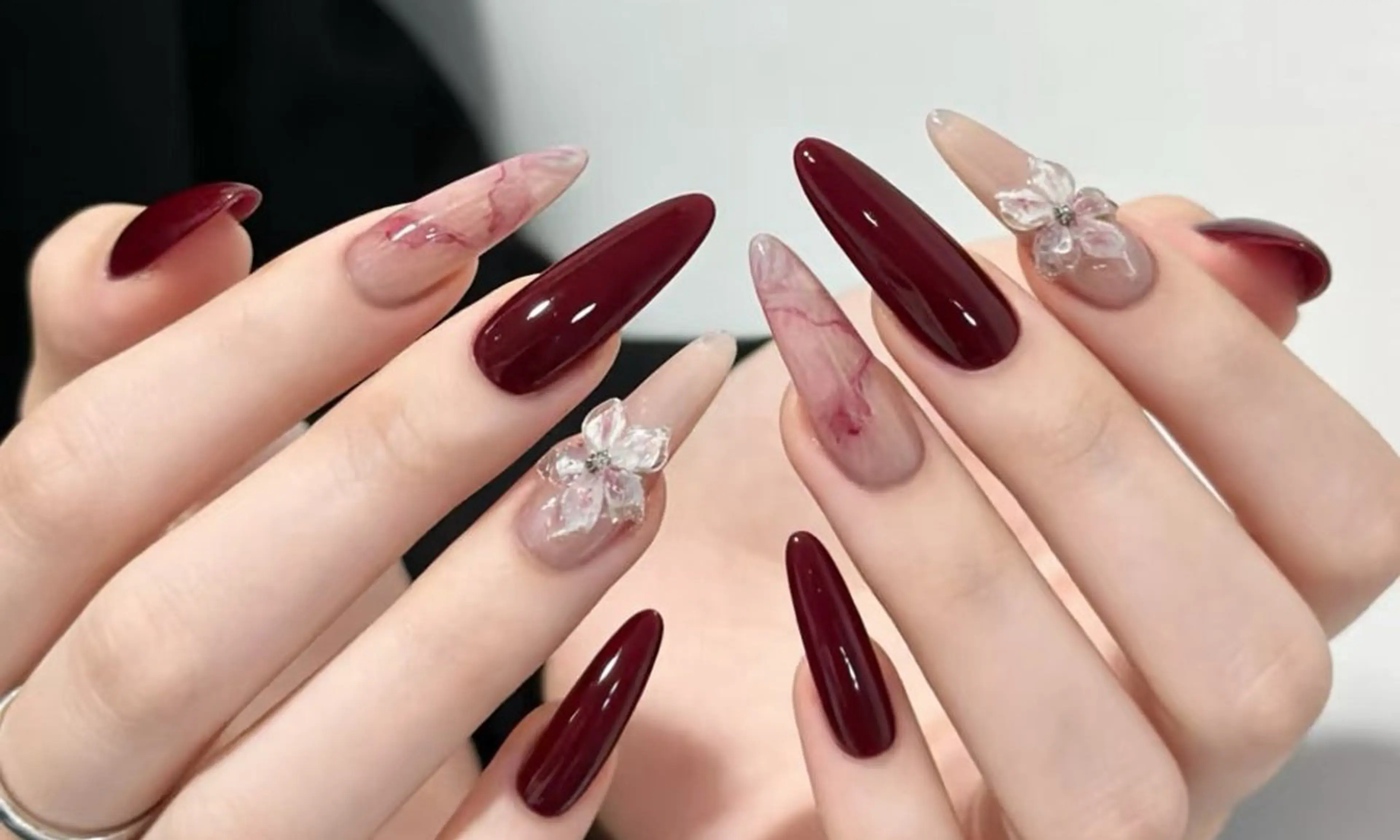 ネイル オーロラネイル 成人式 フットネイル フレンチネイル ジェルネイル ハンドネイル 長さだし専門 ありさのネイルデザイン