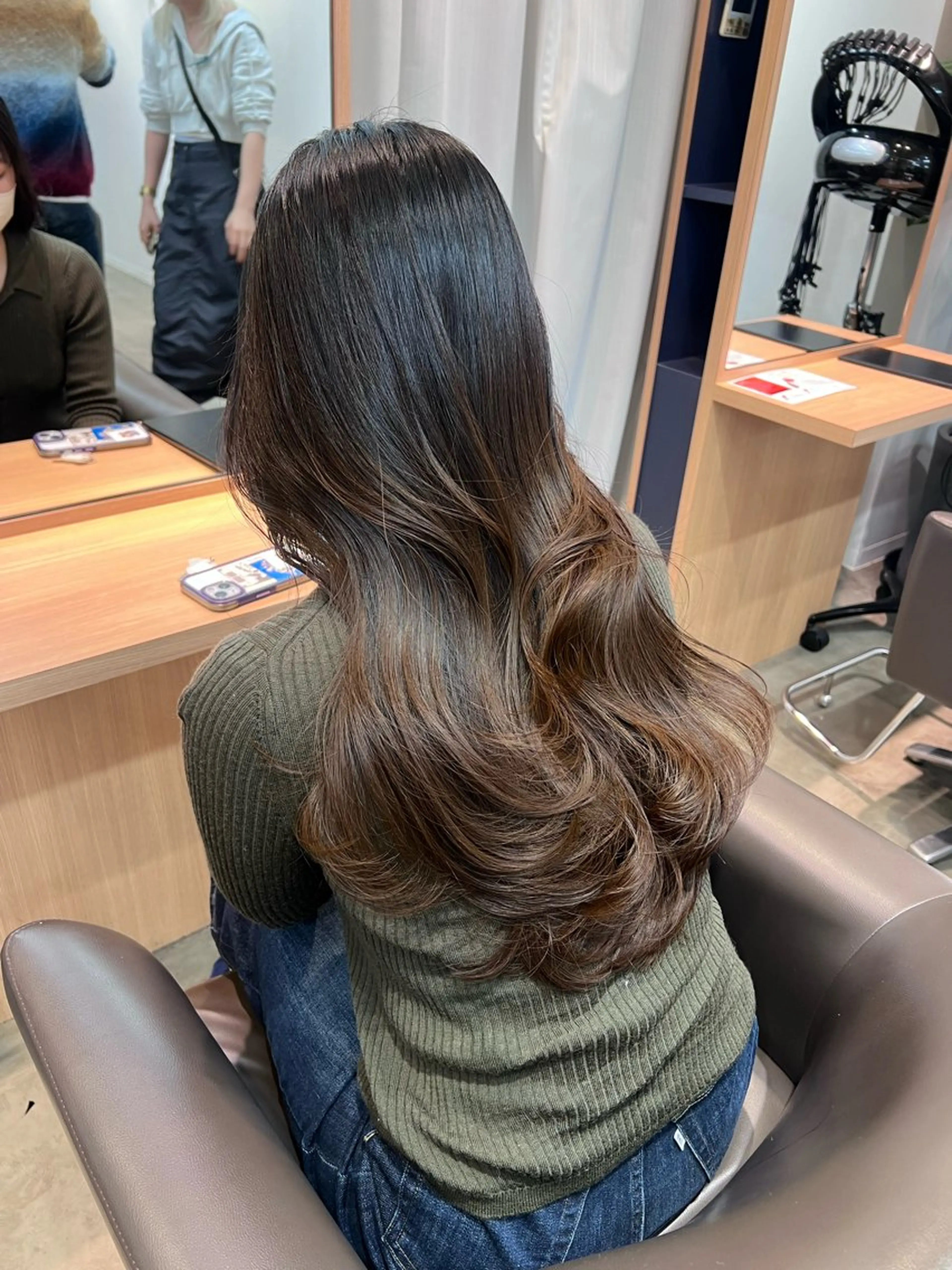 ロング 山中 欧輔のヘアスタイル