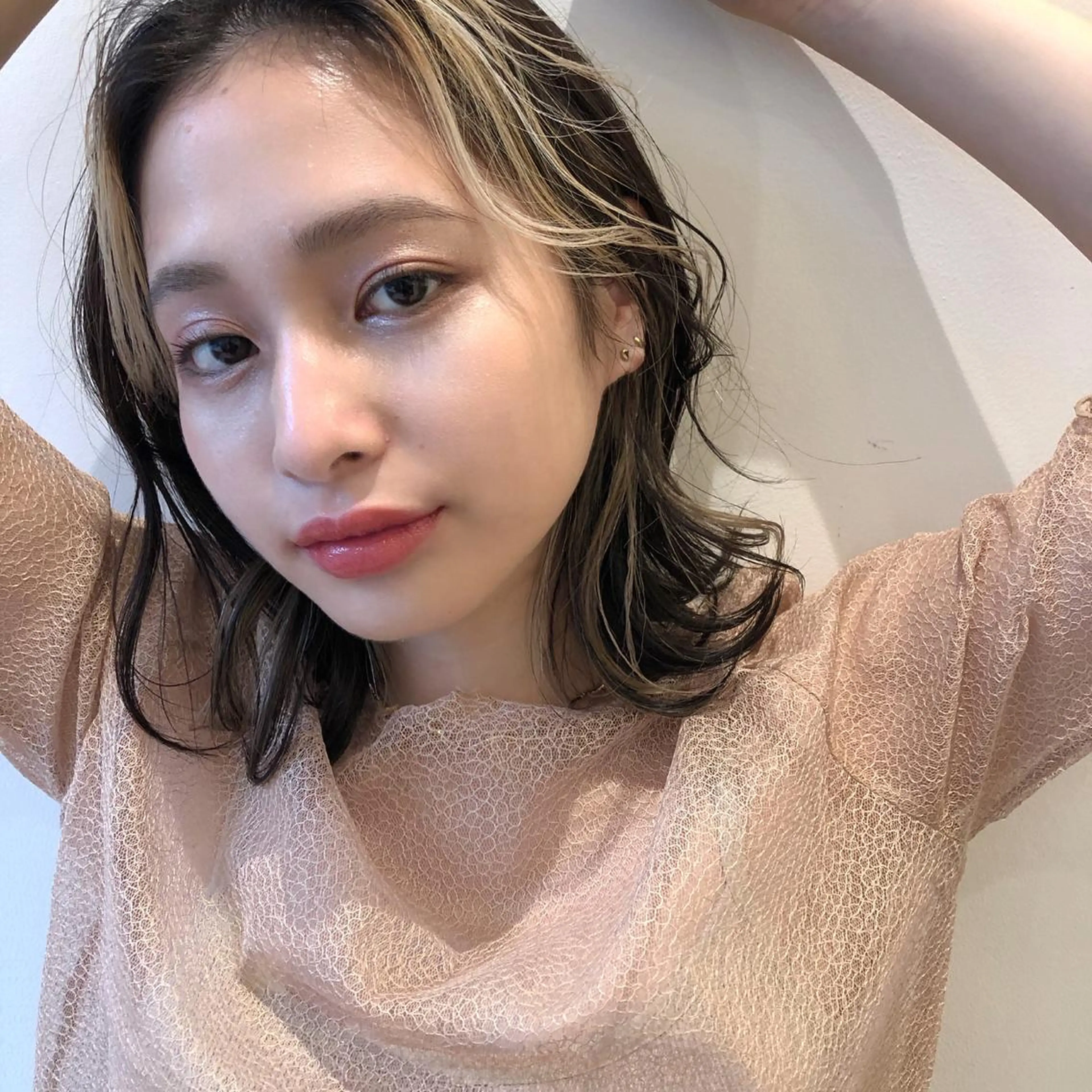 レイヤーカット/ ハイライト　千咲季のヘアスタイル