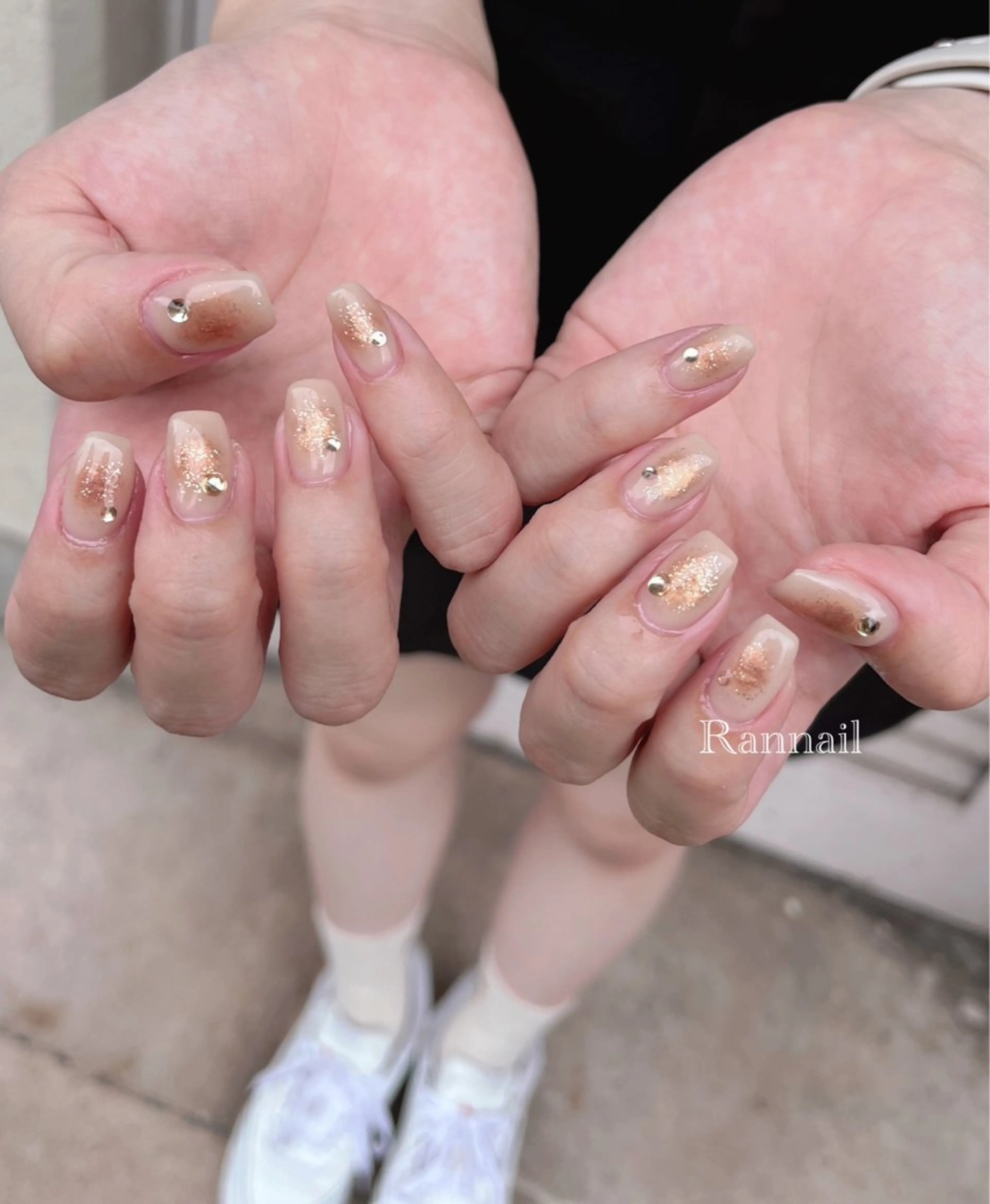 ネイル チークネイル Ran Nailのネイルデザイン