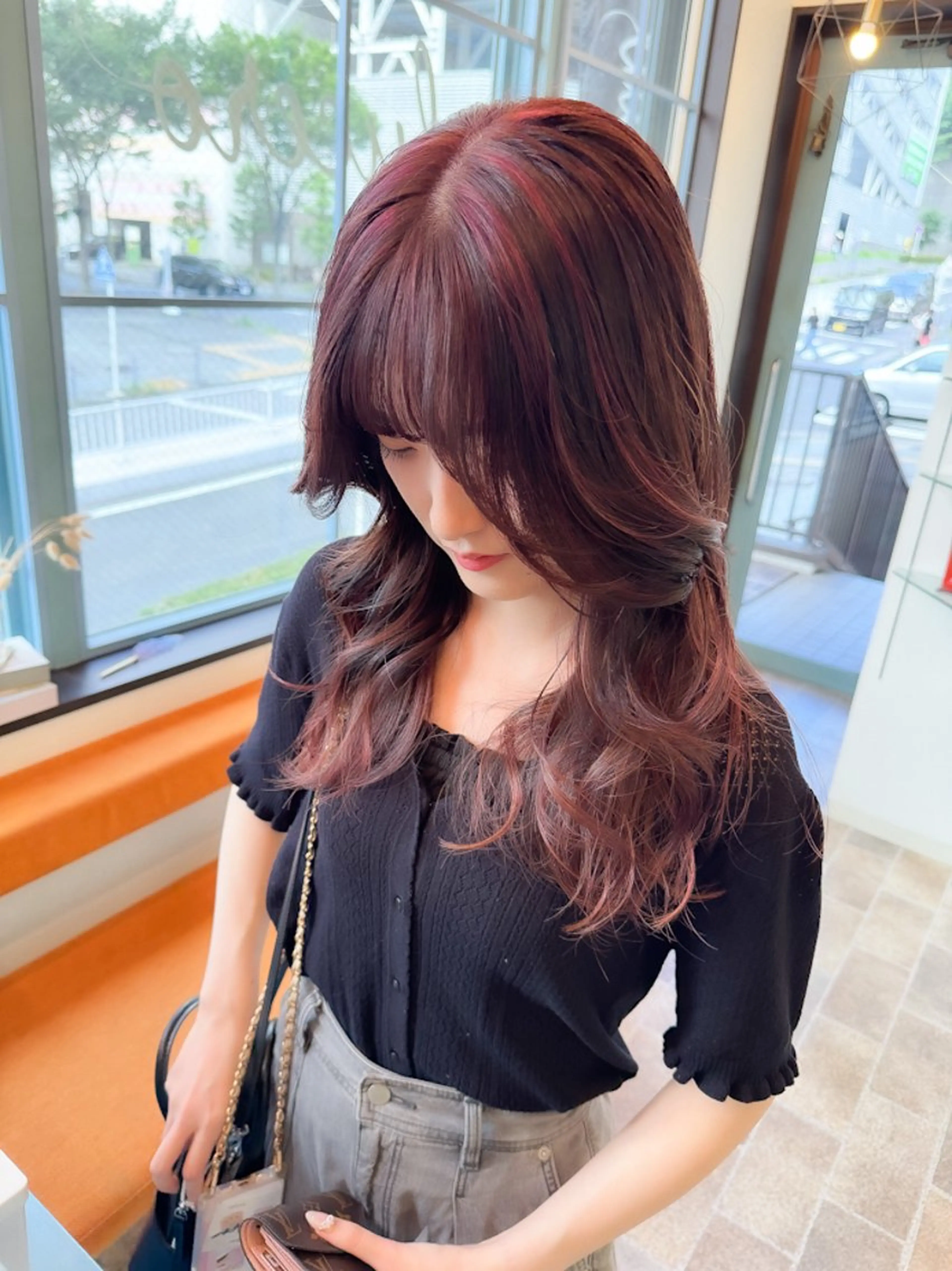 ロング カラー ☘️髪質改善縮毛 ☘️大人ショートのヘアスタイル