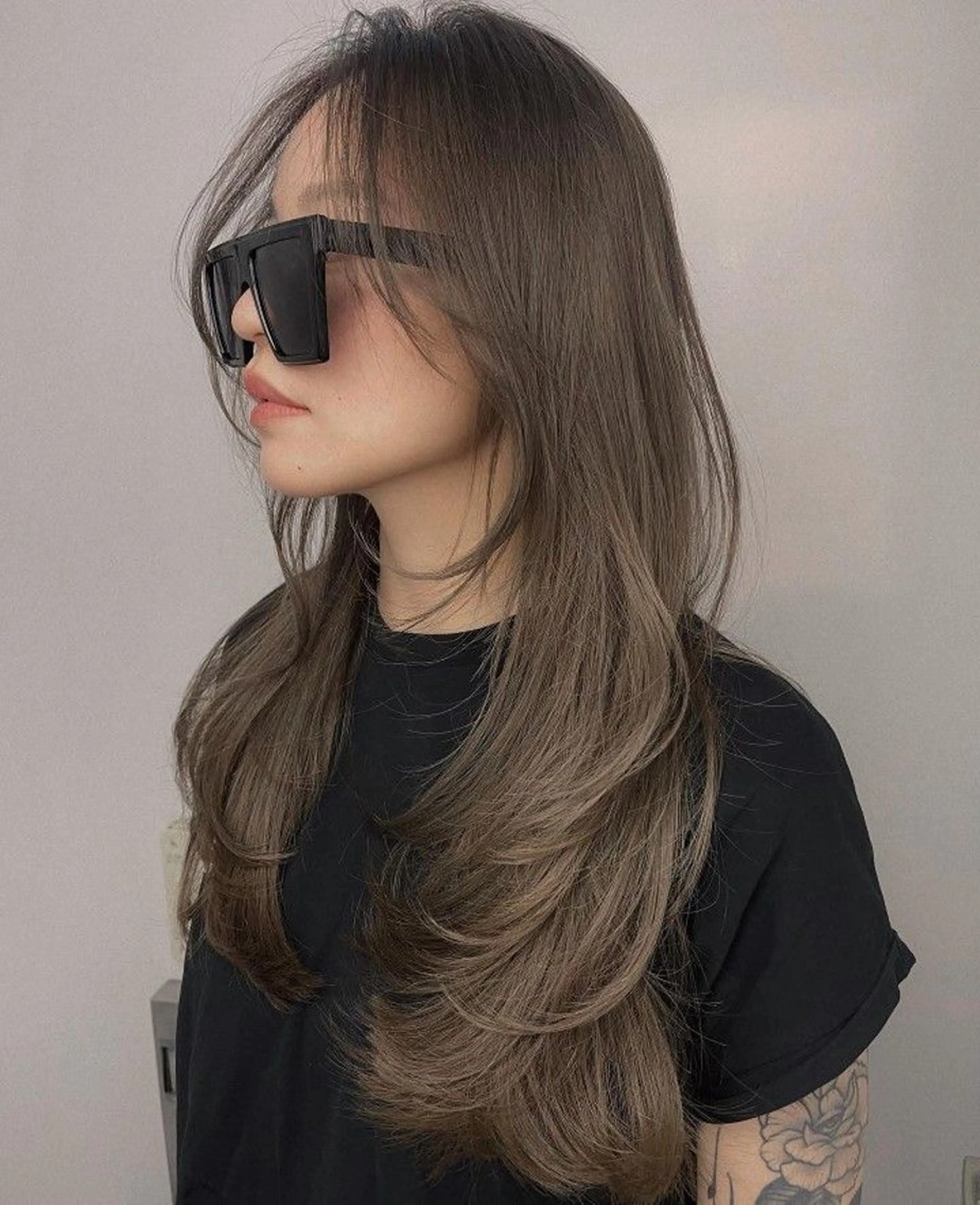 ロング レイヤーカット特化 COA日向のヘアスタイル