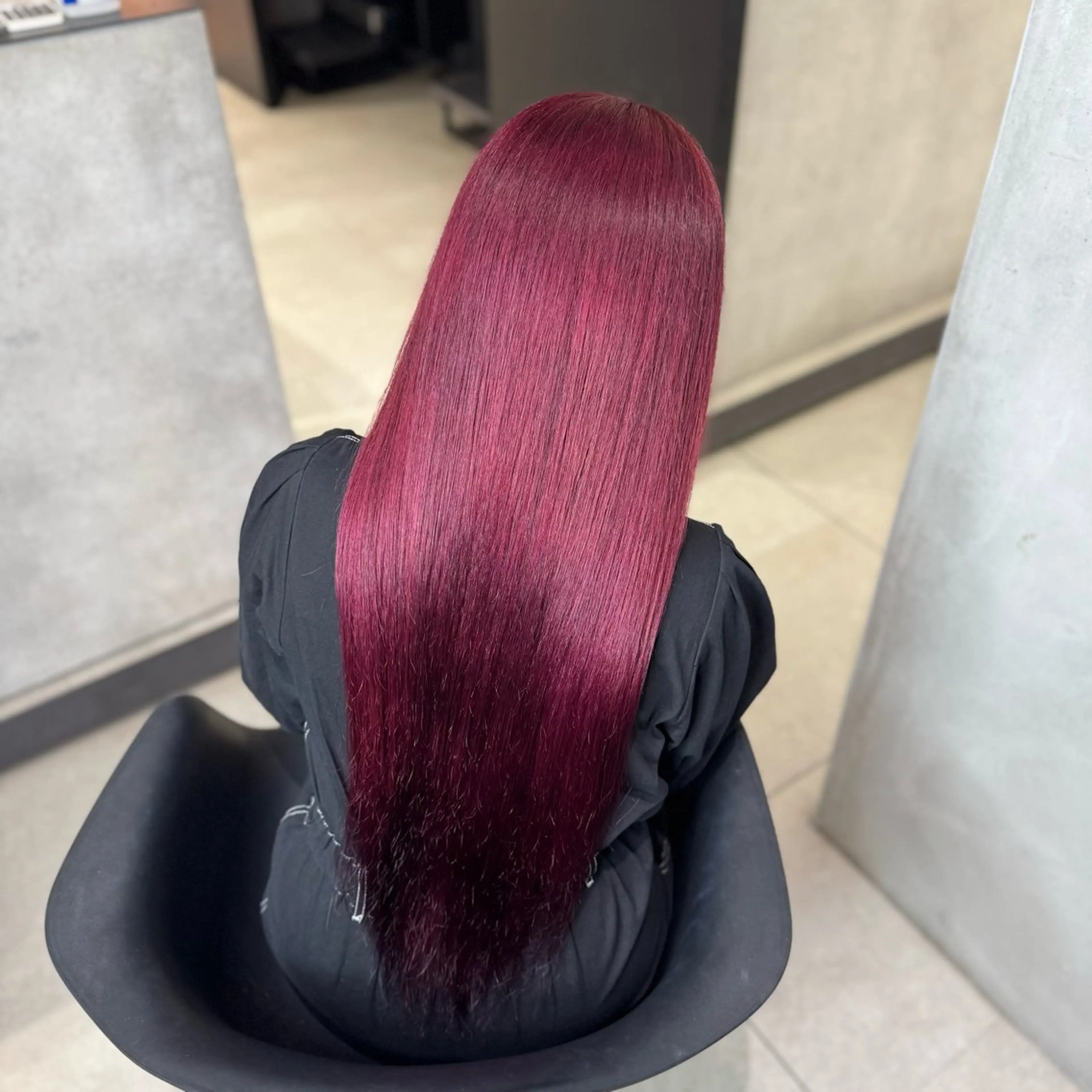 ロング カラー ブリーチ レッドカラー ヘアカラー 大阪 梅田/ ハイトーン/エクステのヘアスタイル