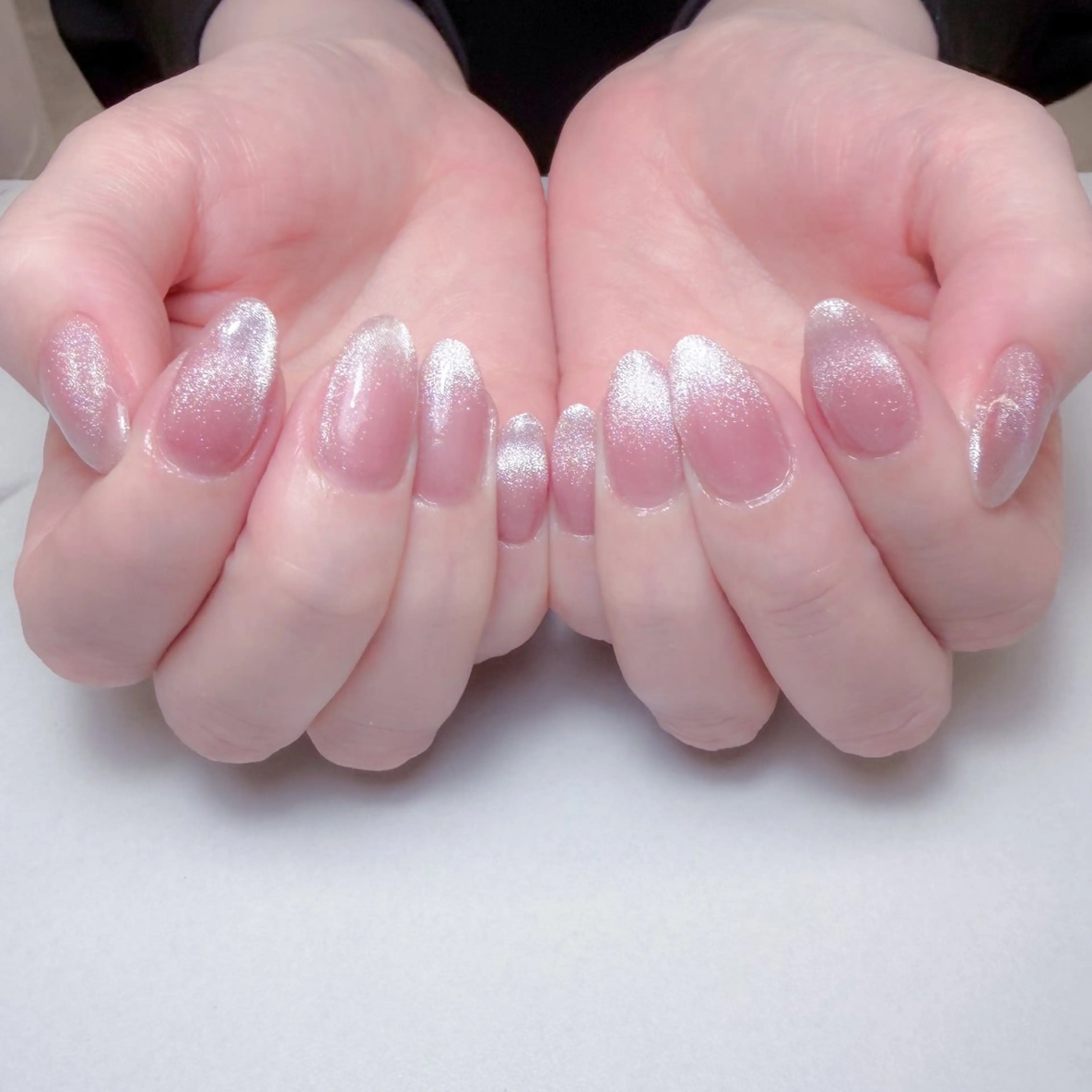 ネイル 氷ネイル・うるうるネイル マグネットネイル ハンドネイル Nail Share Salon Mariris所属・ユカ‎𖤐nail 堺筋本町/心斎橋のネイルデザイン