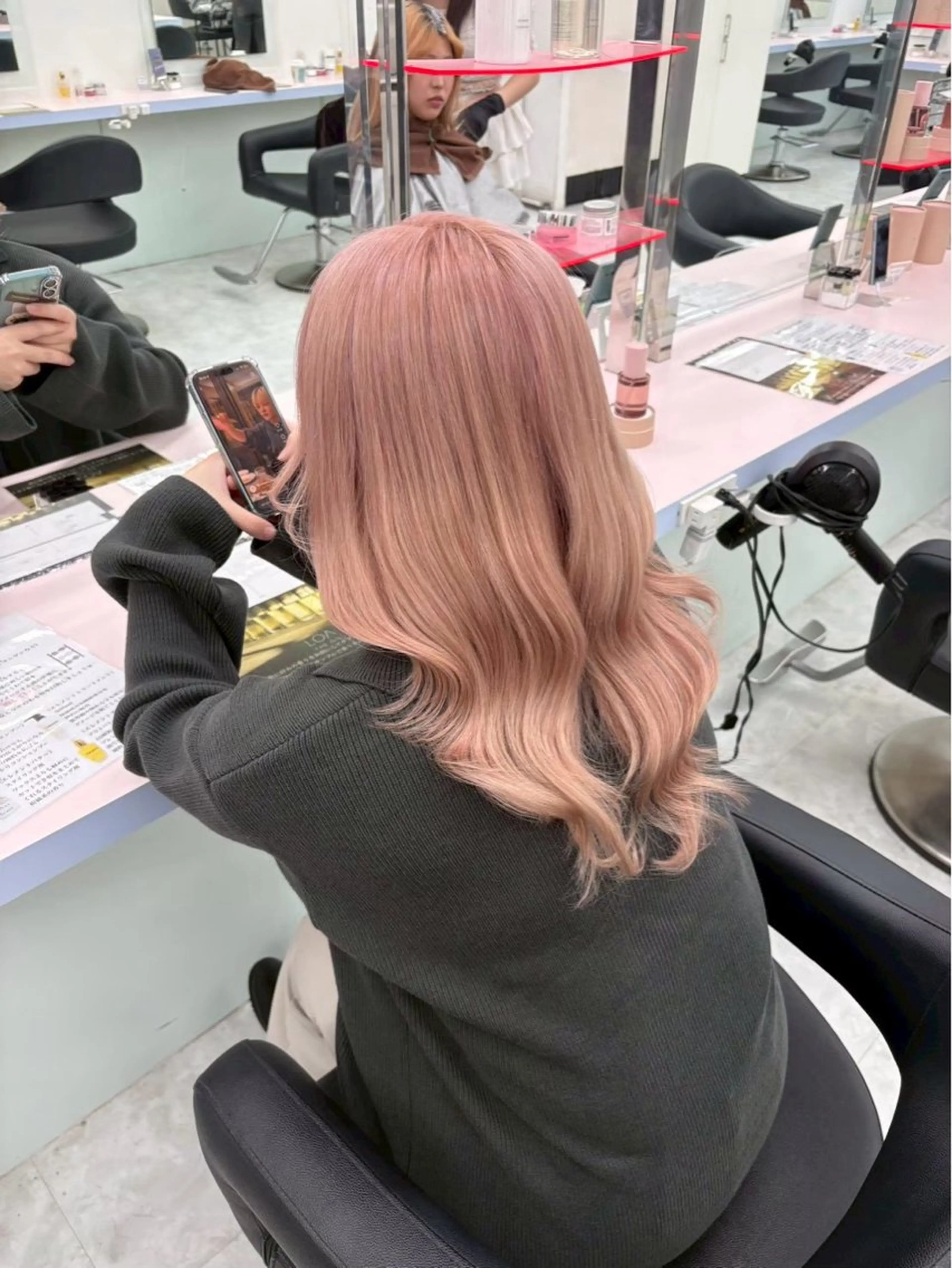 ロング カラー 💎トレンドカラー 💎桃羽のヘアスタイル