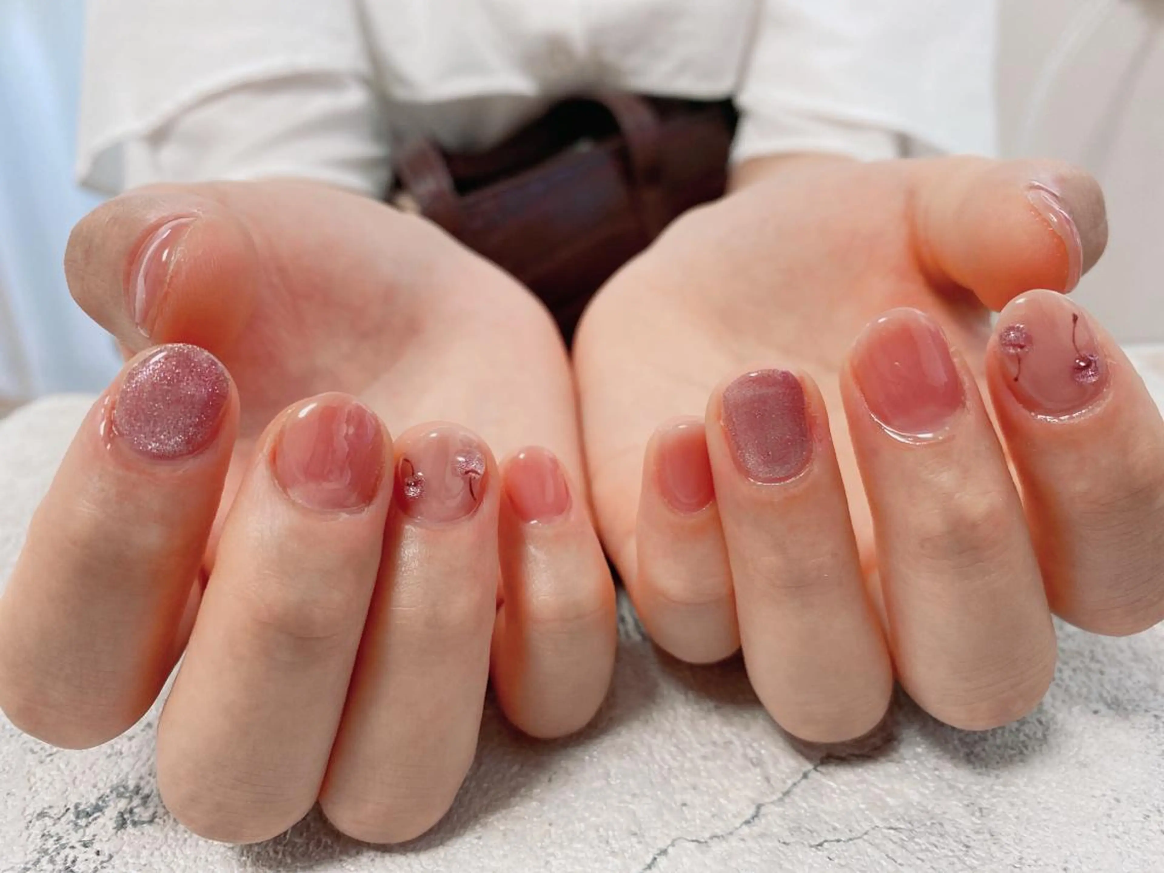 ネイル mogunail &blowのネイルデザイン