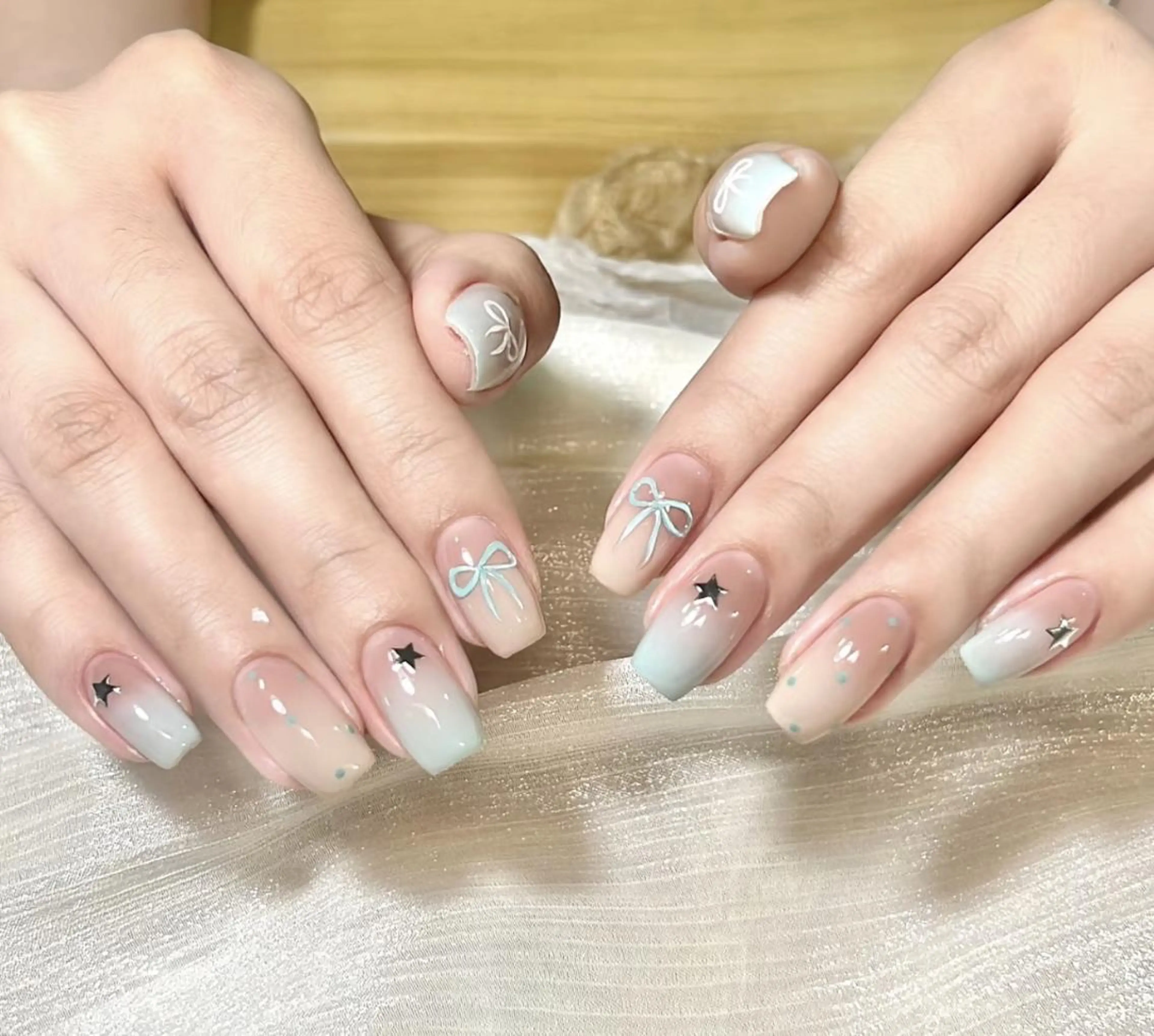 ネイル ハンドネイル 🎀 NaNa_nailのネイルデザイン