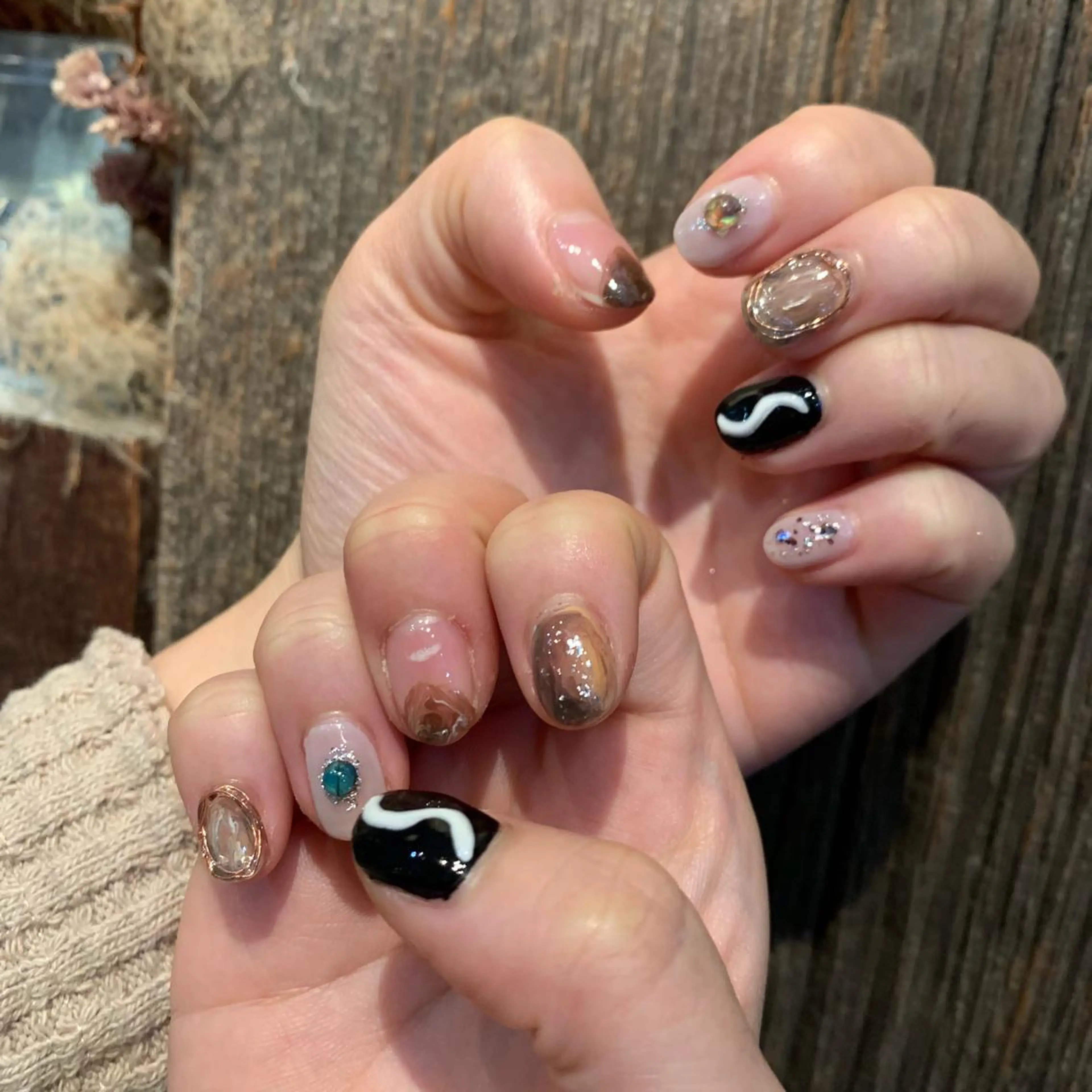 ネイル アートネイル ニュアンスネイル AOI✩⡱ 。のネイルデザイン