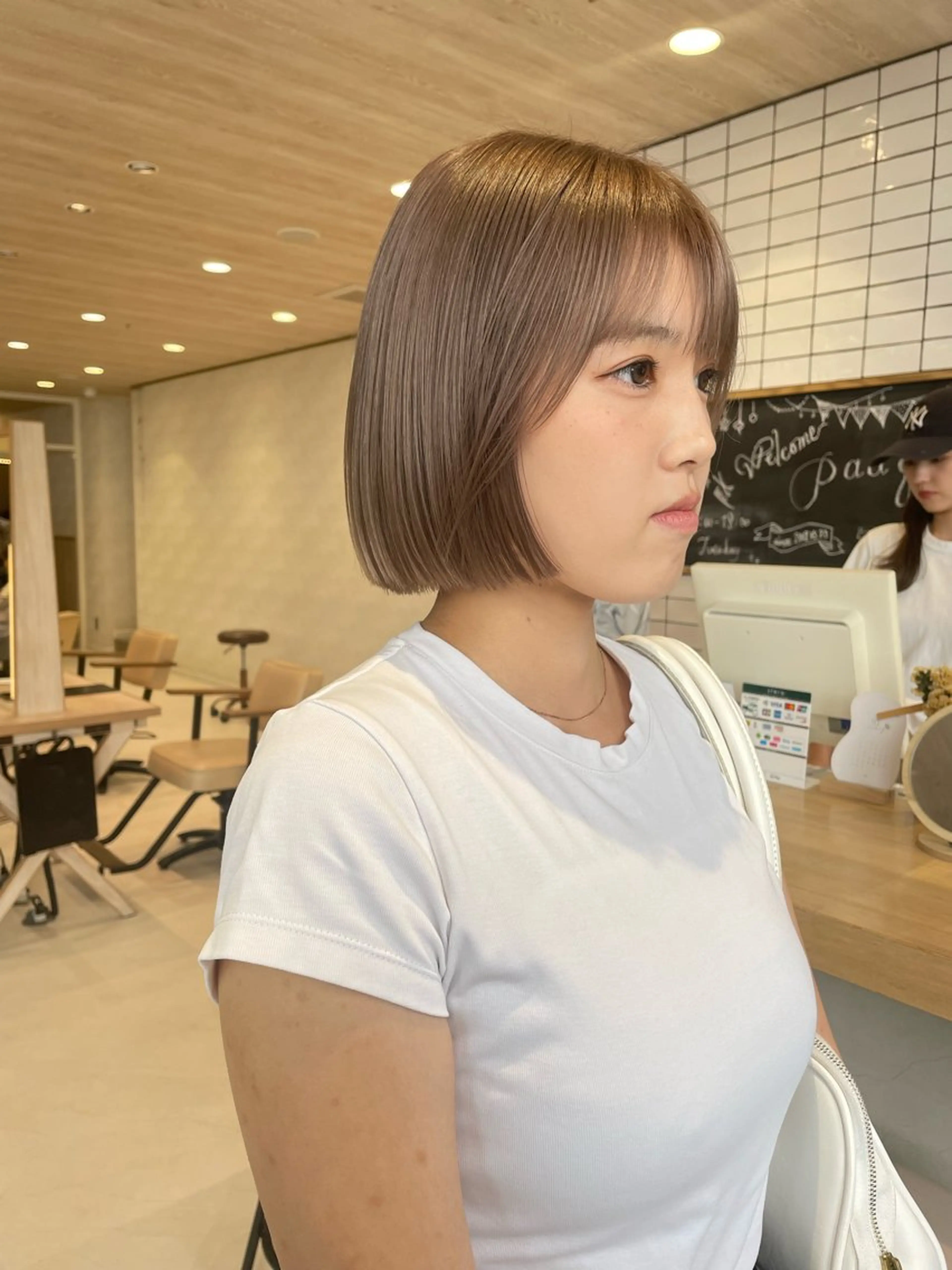 ミディアム カラー カット ヘアカラー haru/レイヤー/ ウルフのヘアスタイル